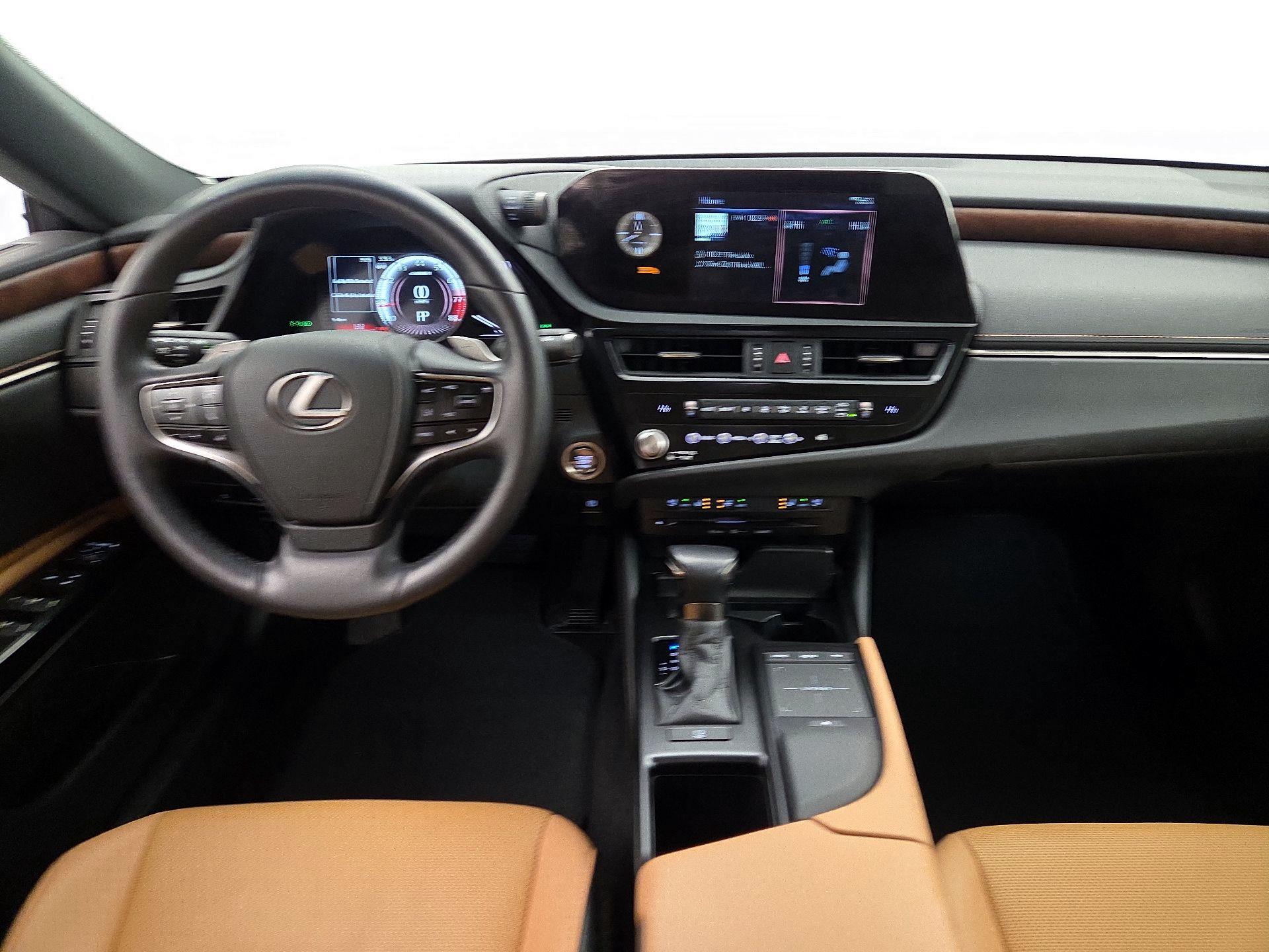 Thumbnail: 2022 Lexus ES - 9