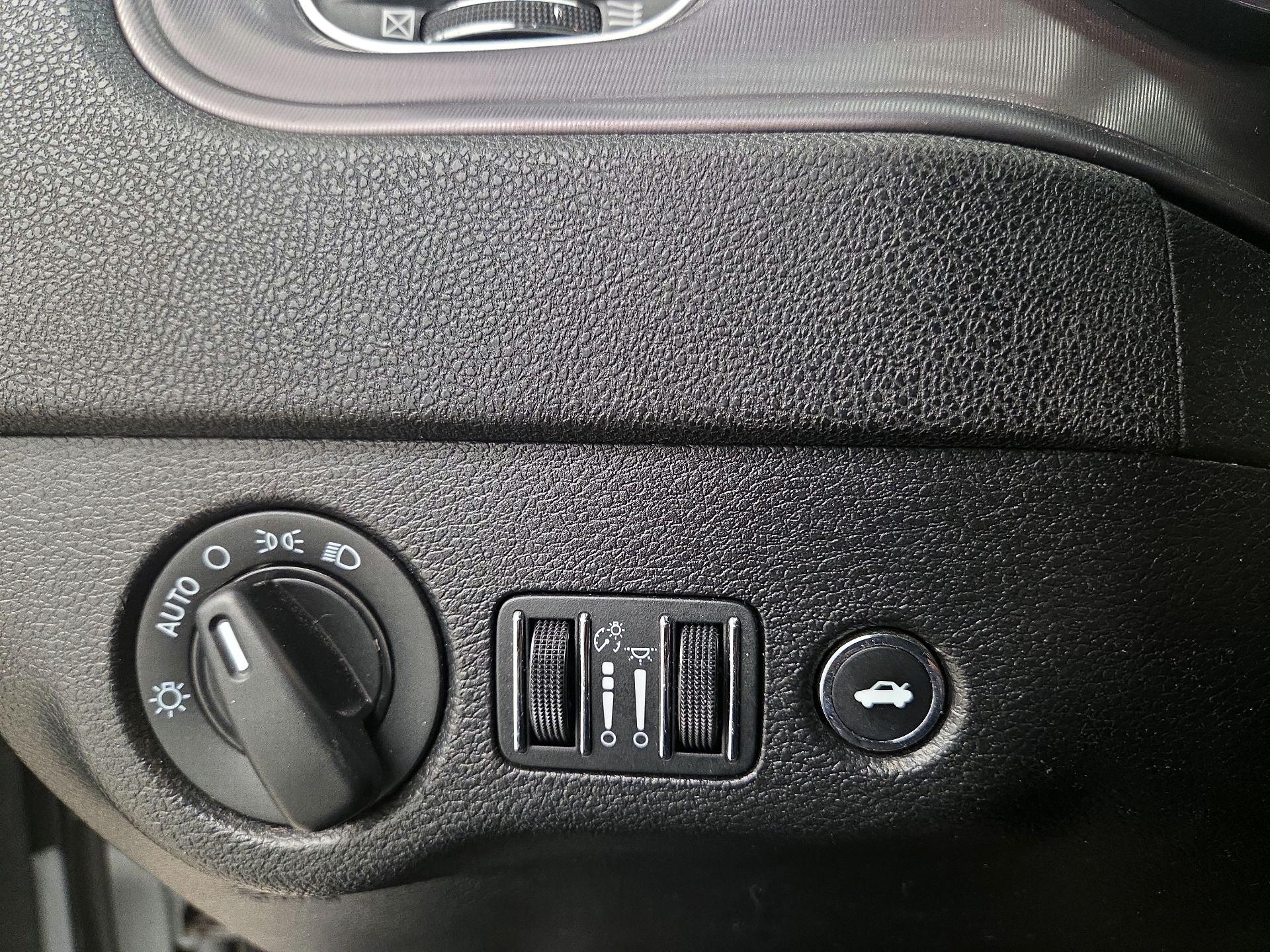 Thumbnail: 2023 Dodge Charger - 13