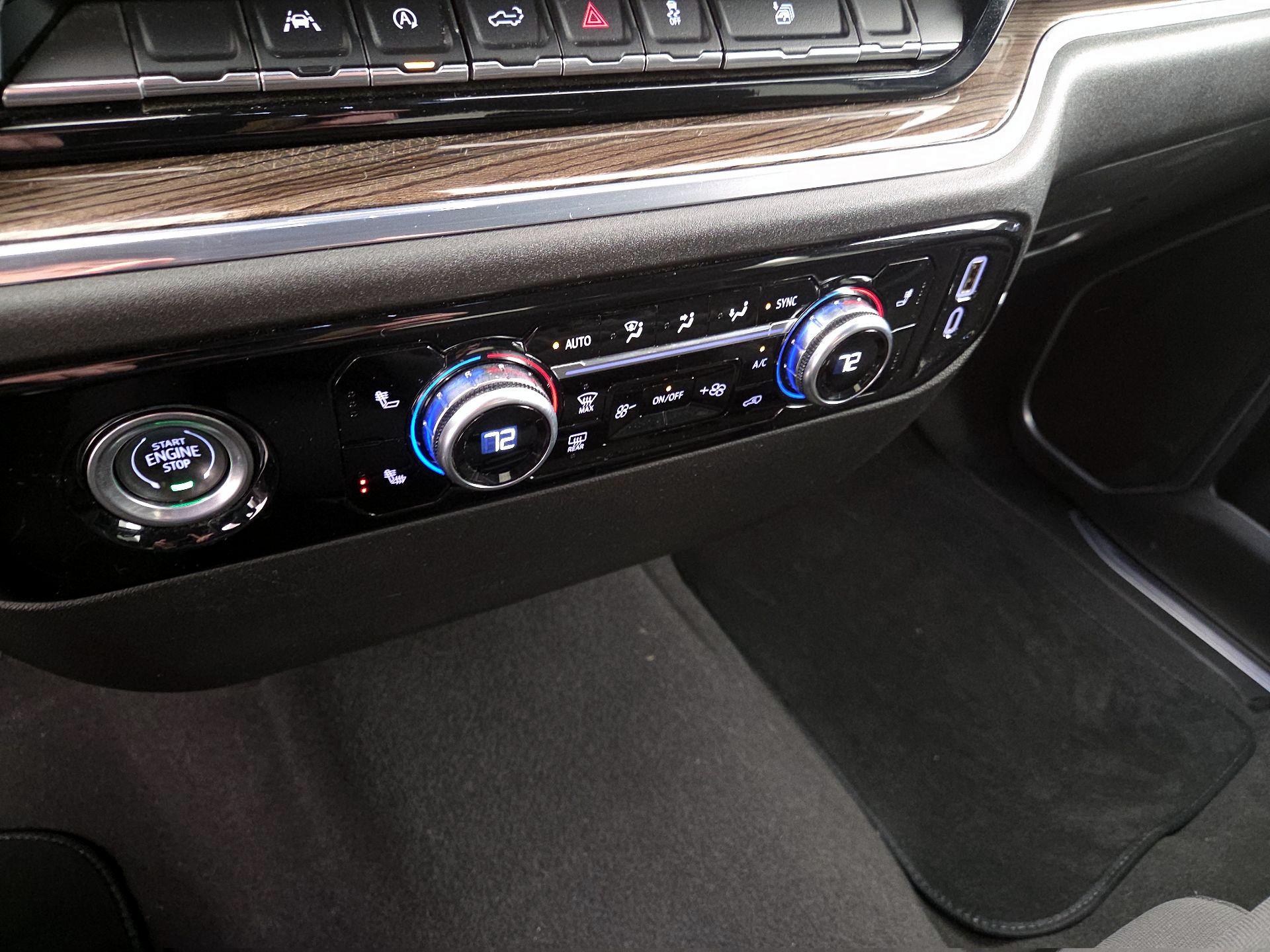 Thumbnail: 2024 GMC Sierra 1500 - 16