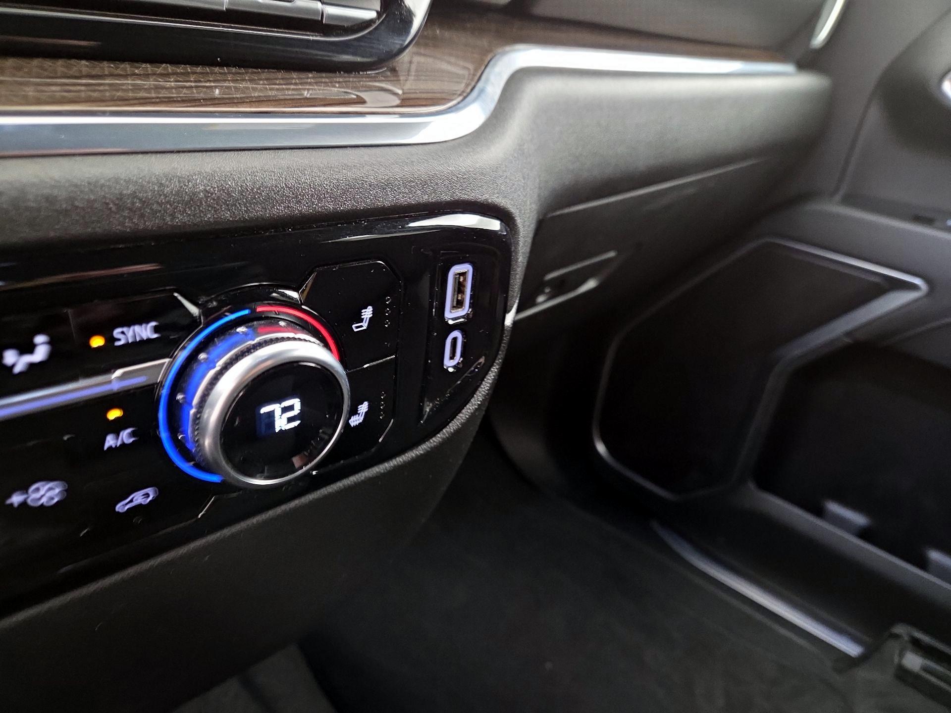 Thumbnail: 2024 GMC Sierra 1500 - 18