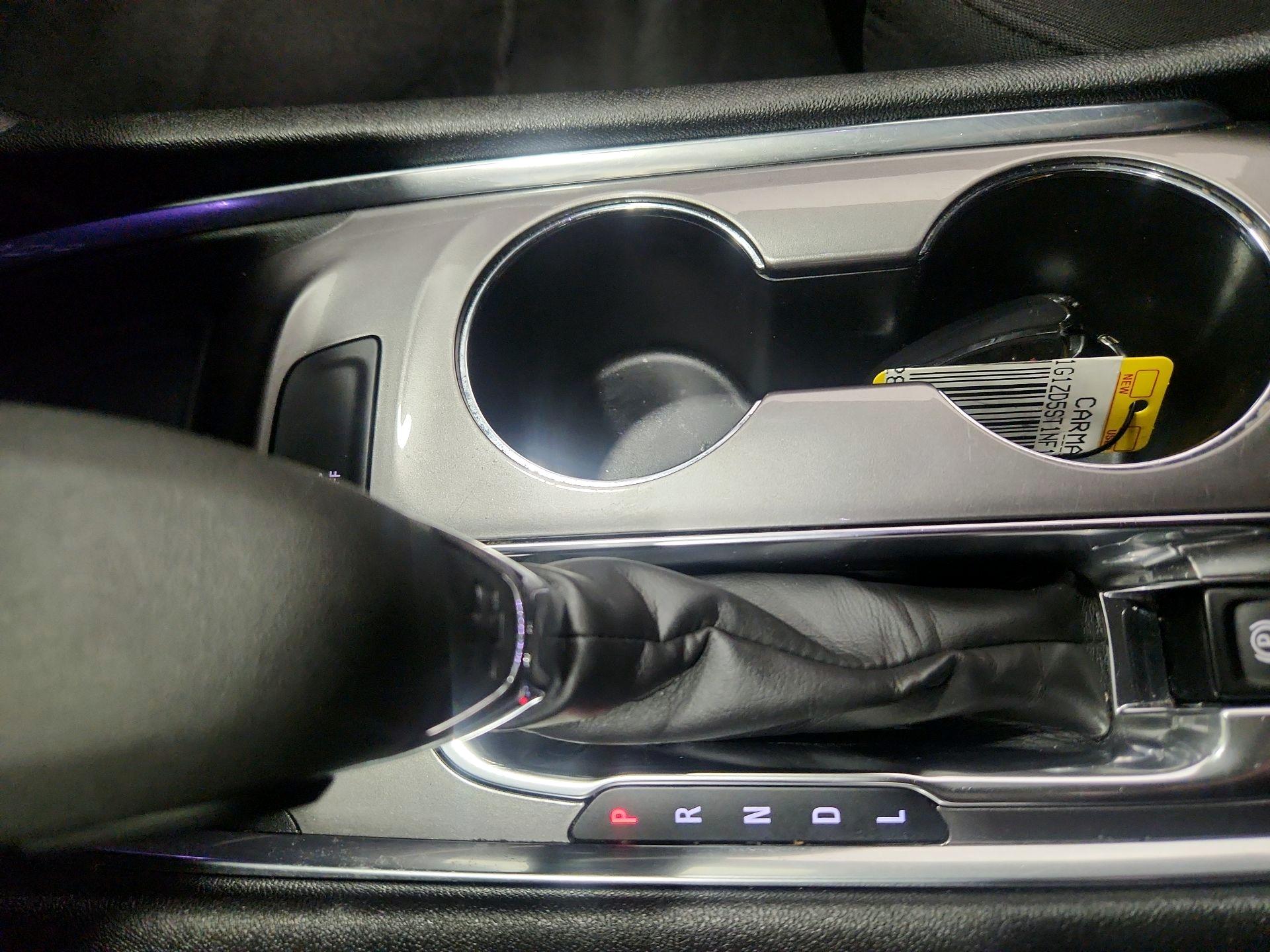 Thumbnail: 2022 Chevrolet Malibu - 17