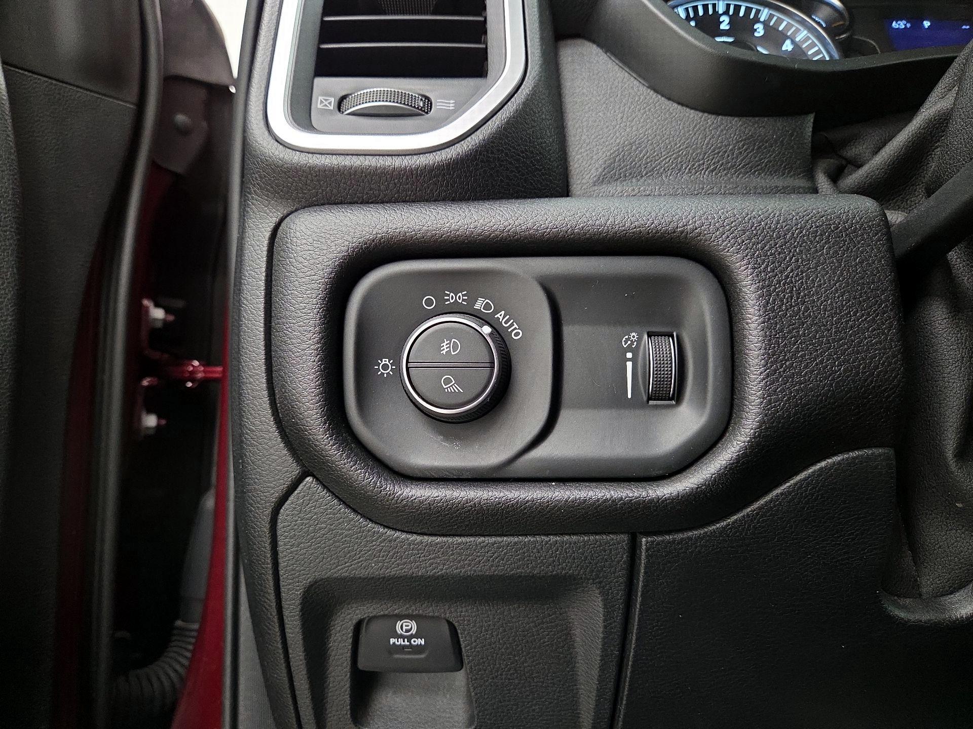 Thumbnail: 2021 RAM 1500 - 13