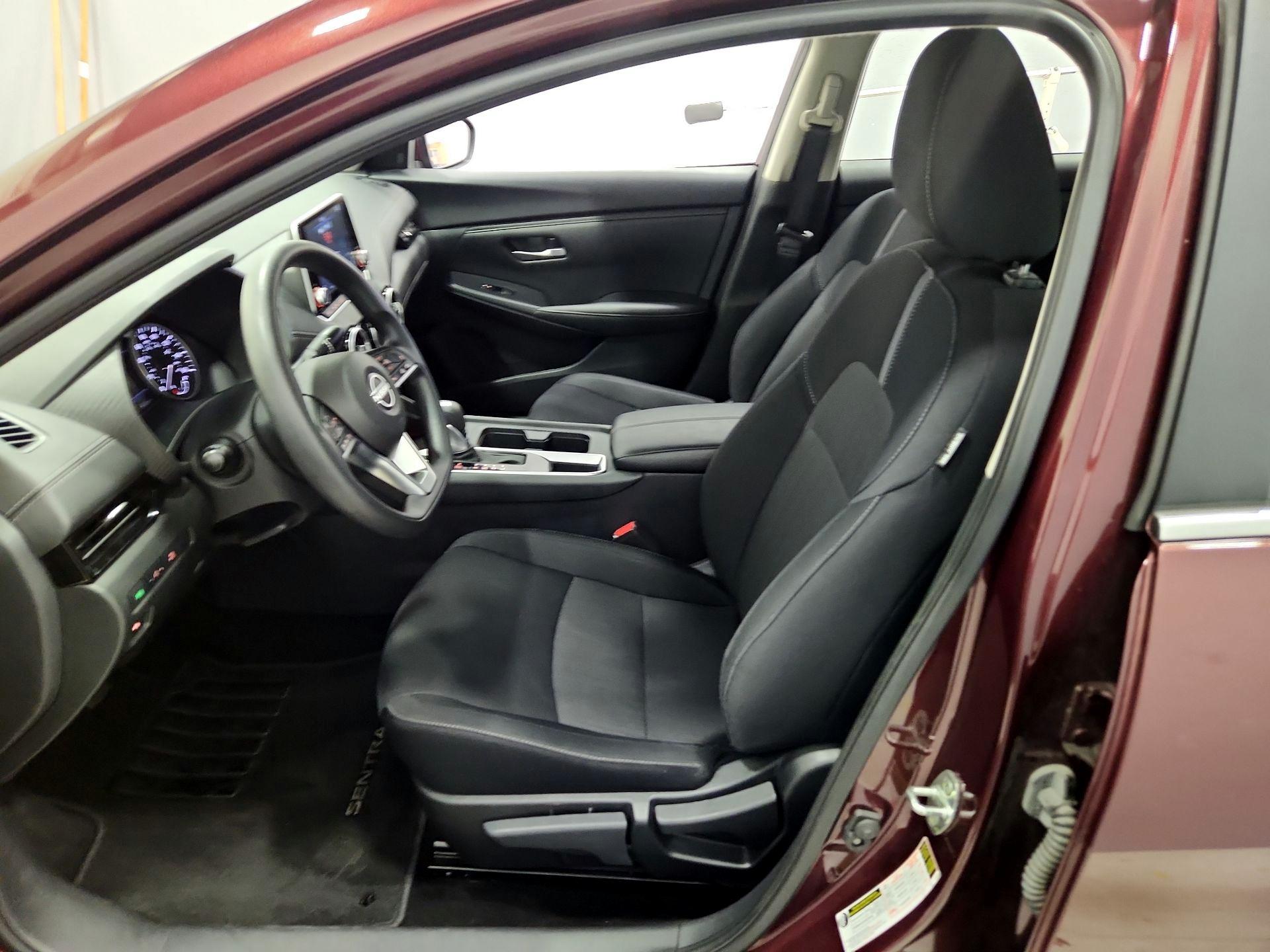 Thumbnail: 2024 Nissan Sentra - 11