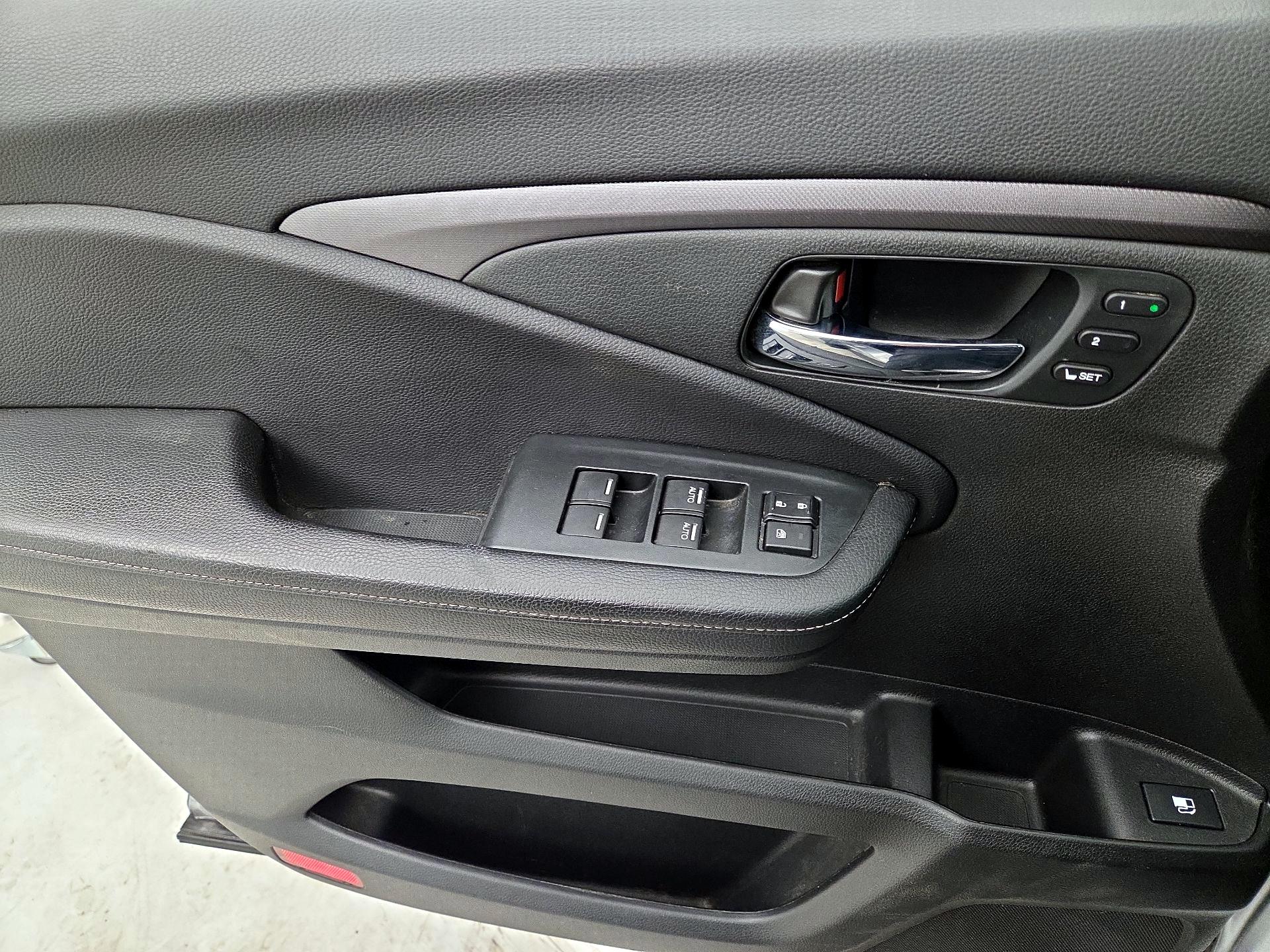 Thumbnail: 2023 Honda Ridgeline - 12