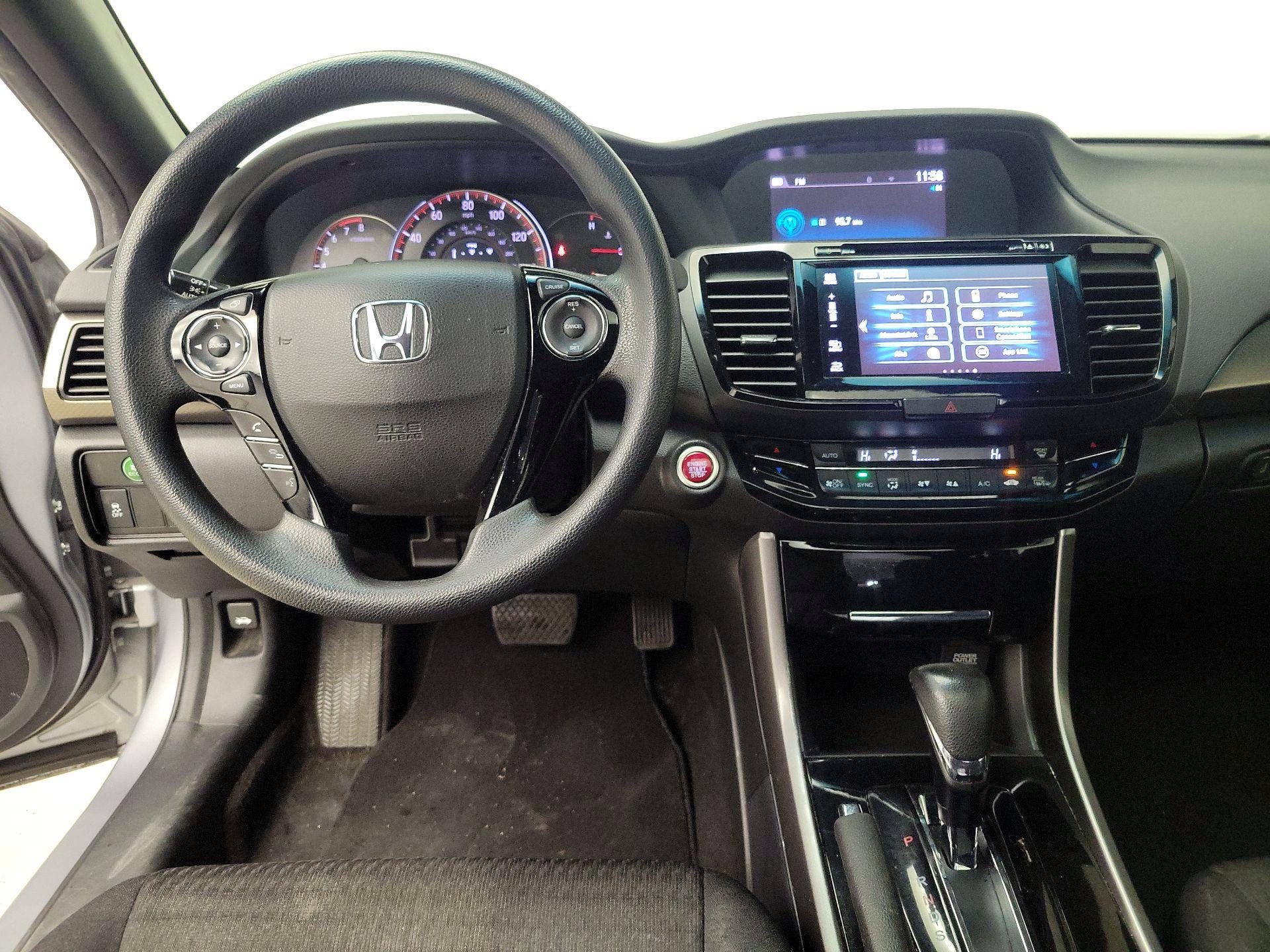 Thumbnail: 2017 Honda Accord - 10