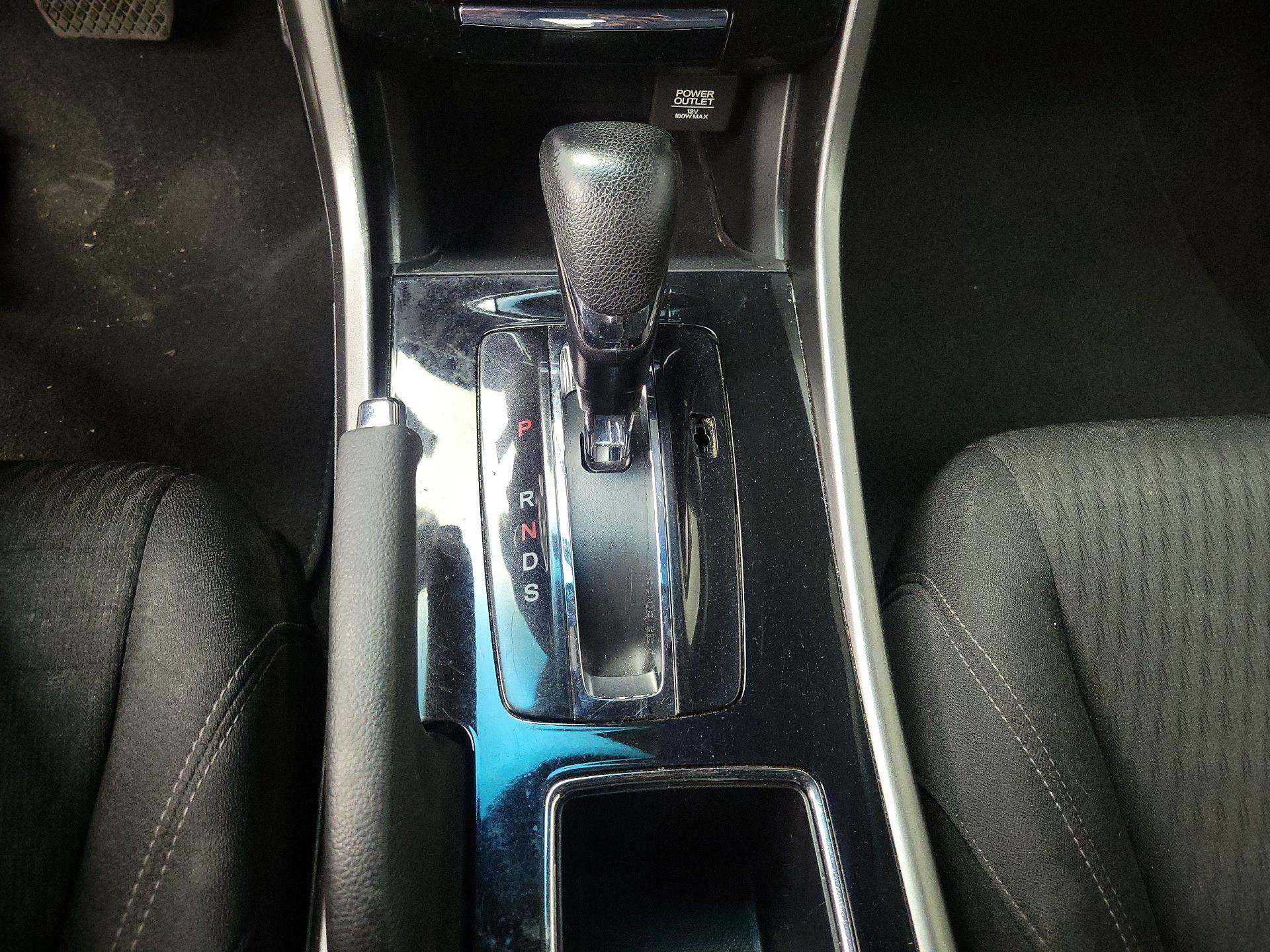 Thumbnail: 2017 Honda Accord - 17