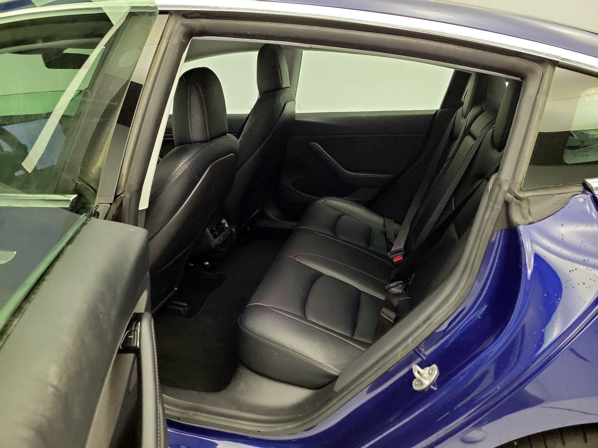 Thumbnail: 2020 Tesla Model 3 - 20