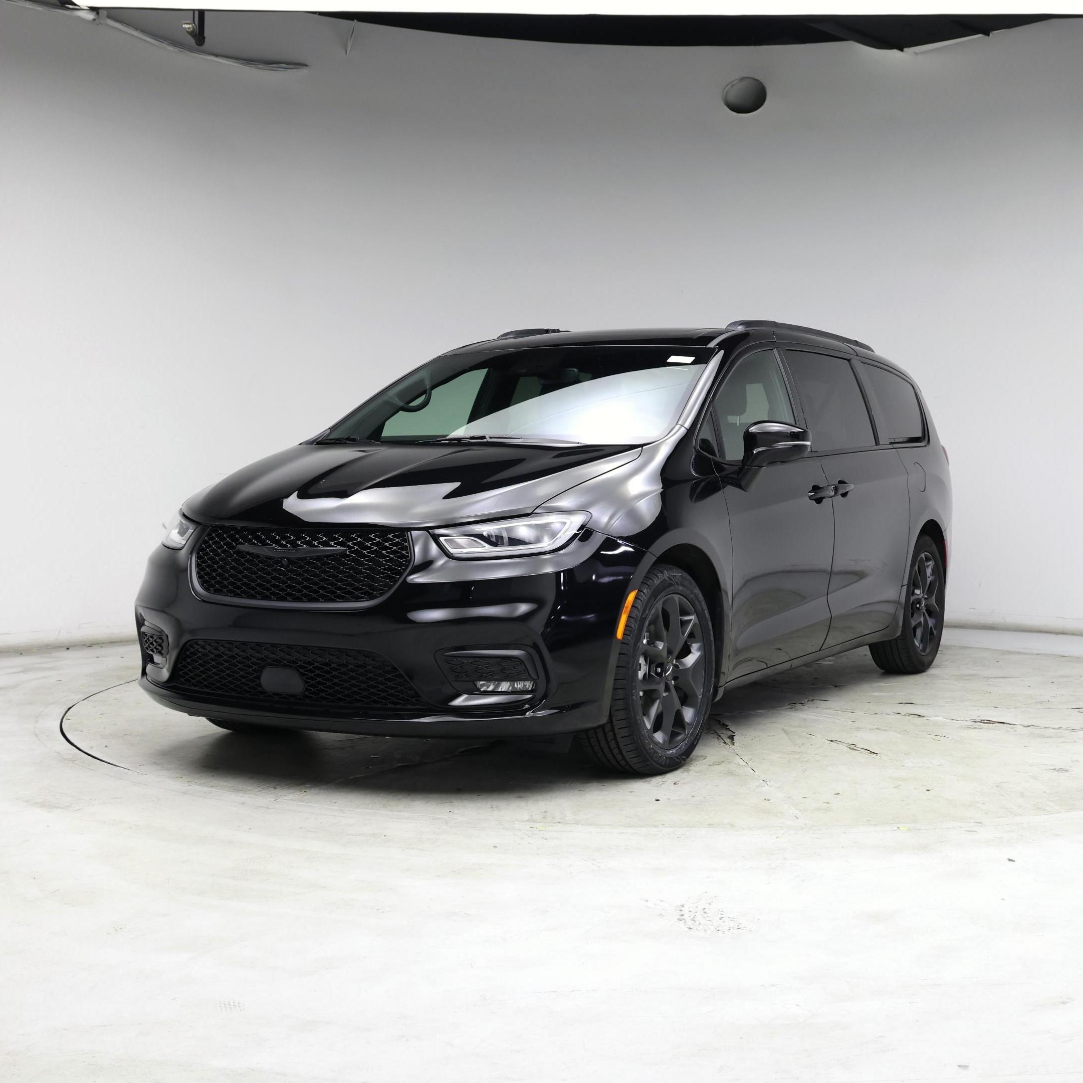 Thumbnail: 2025 Chrysler Pacifica - 4