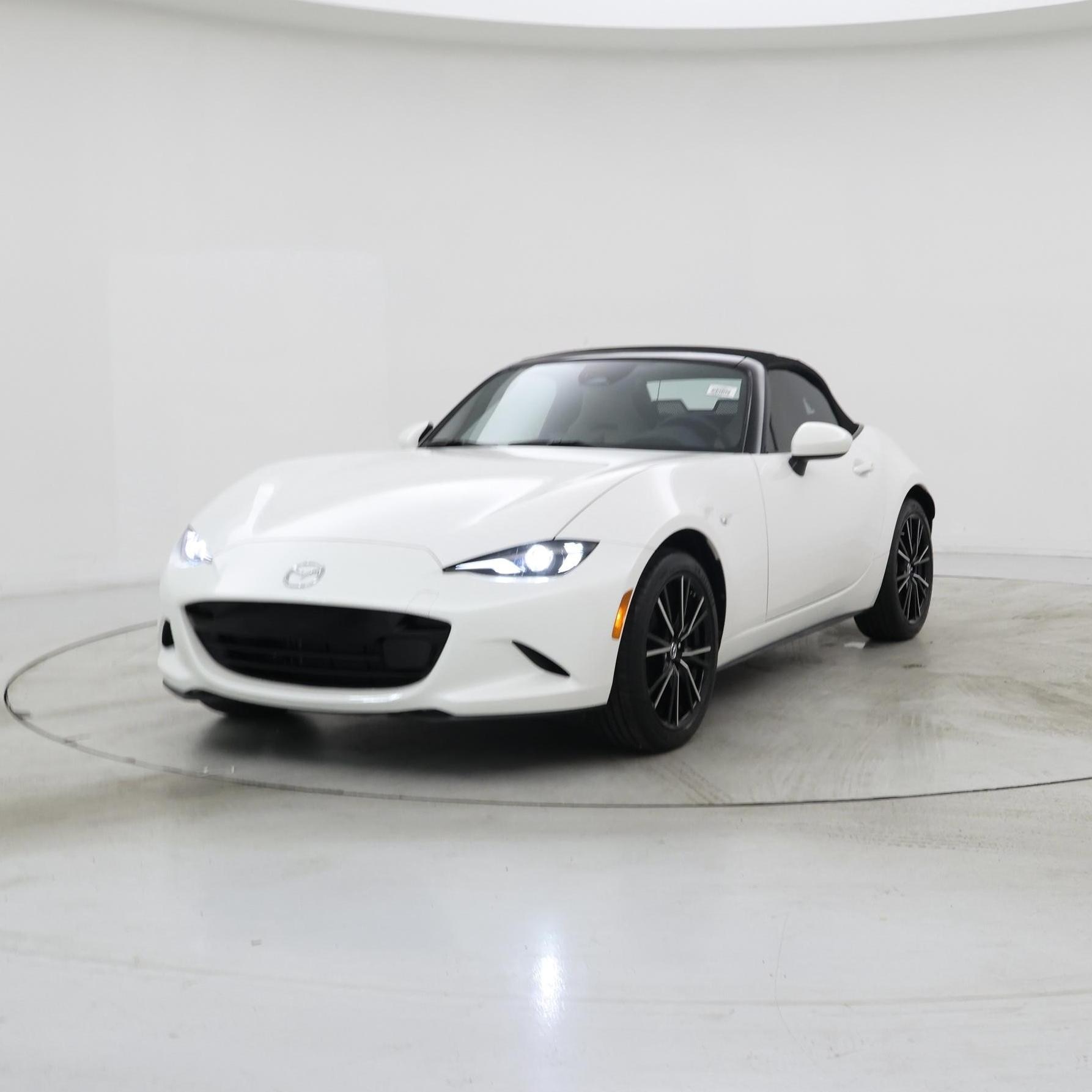 Thumbnail: 2024 Mazda MX-5 Miata - 4