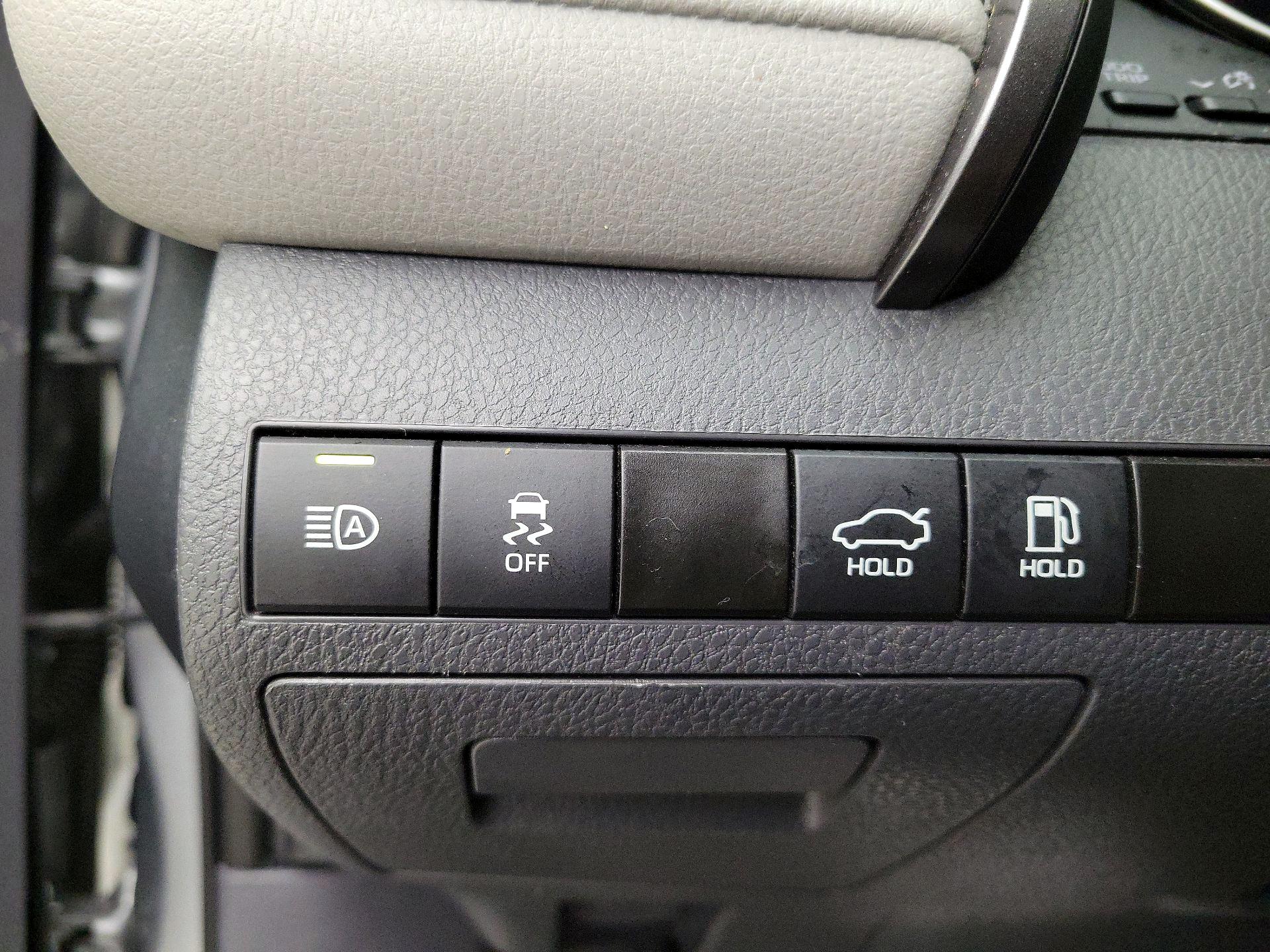 Thumbnail: 2024 Toyota Camry - 13