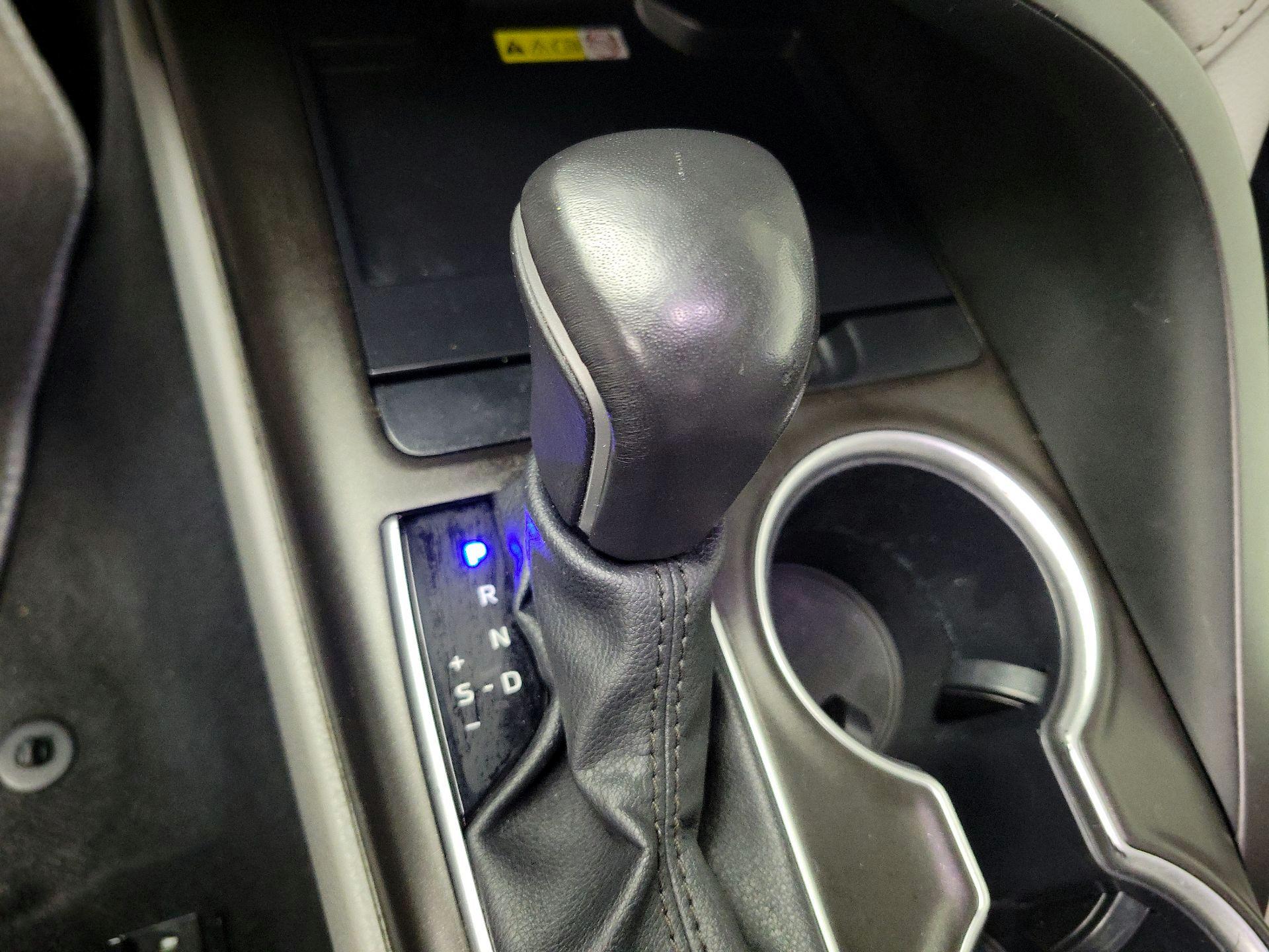 Thumbnail: 2024 Toyota Camry - 17