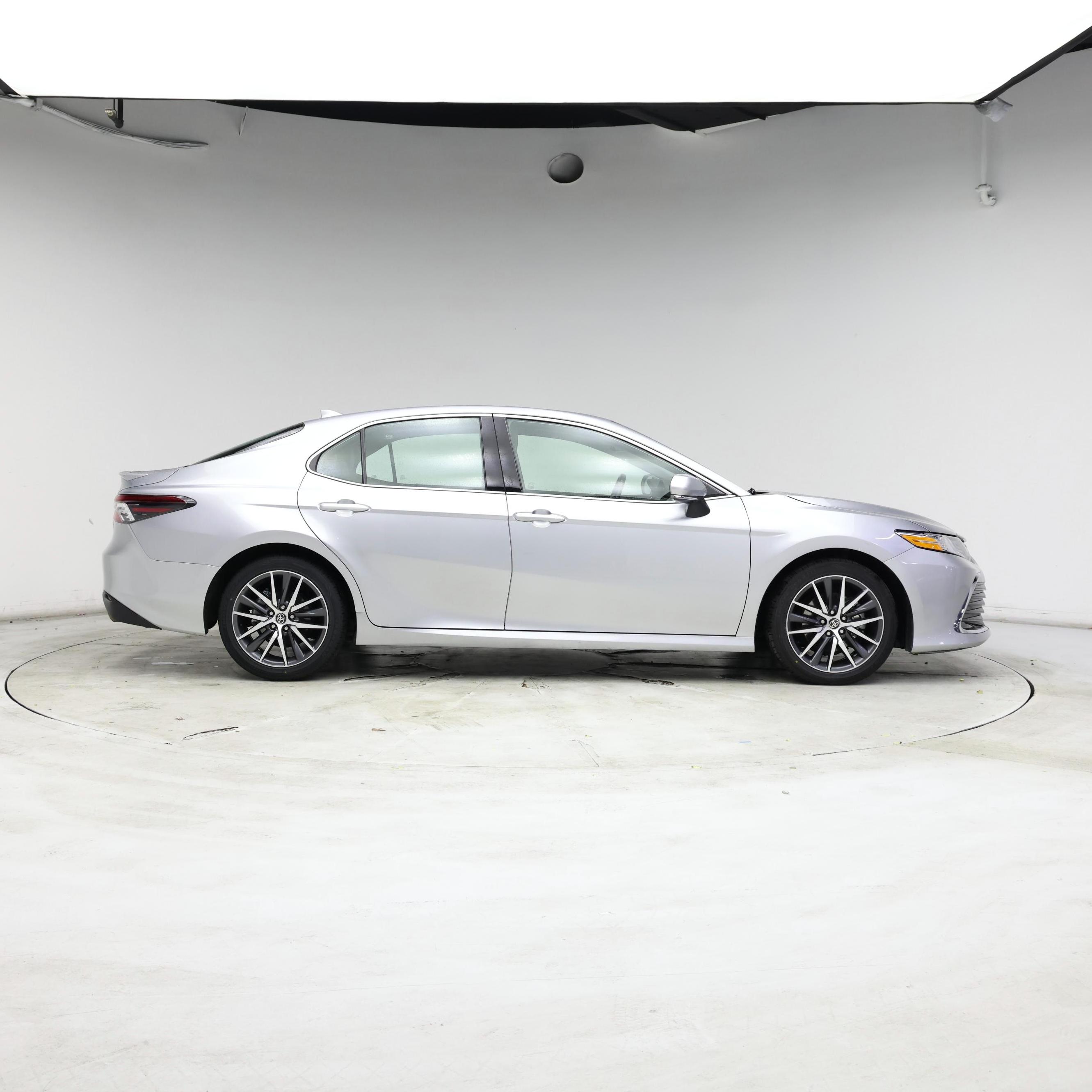 Thumbnail: 2024 Toyota Camry - 7