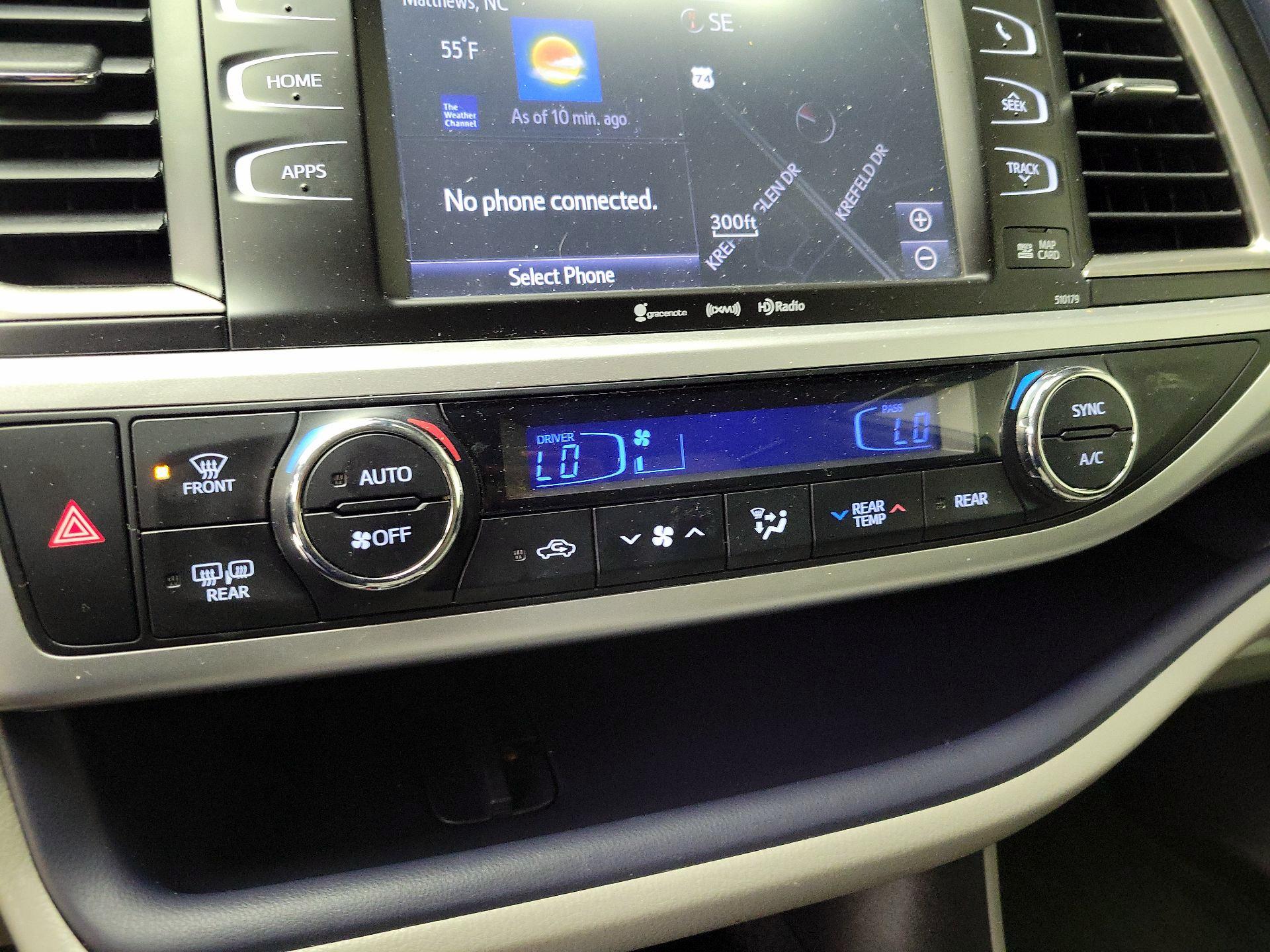 Thumbnail: 2018 Toyota Highlander - 17