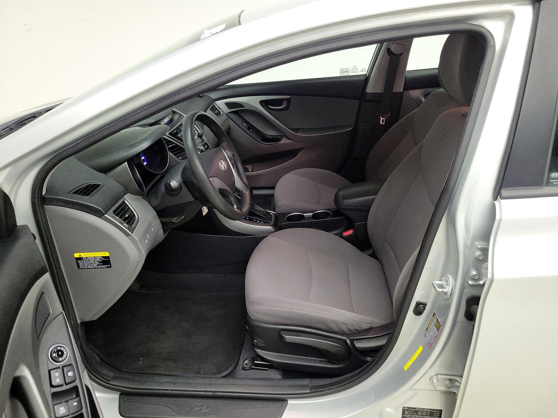 Thumbnail: 2016 Hyundai Elantra - 11