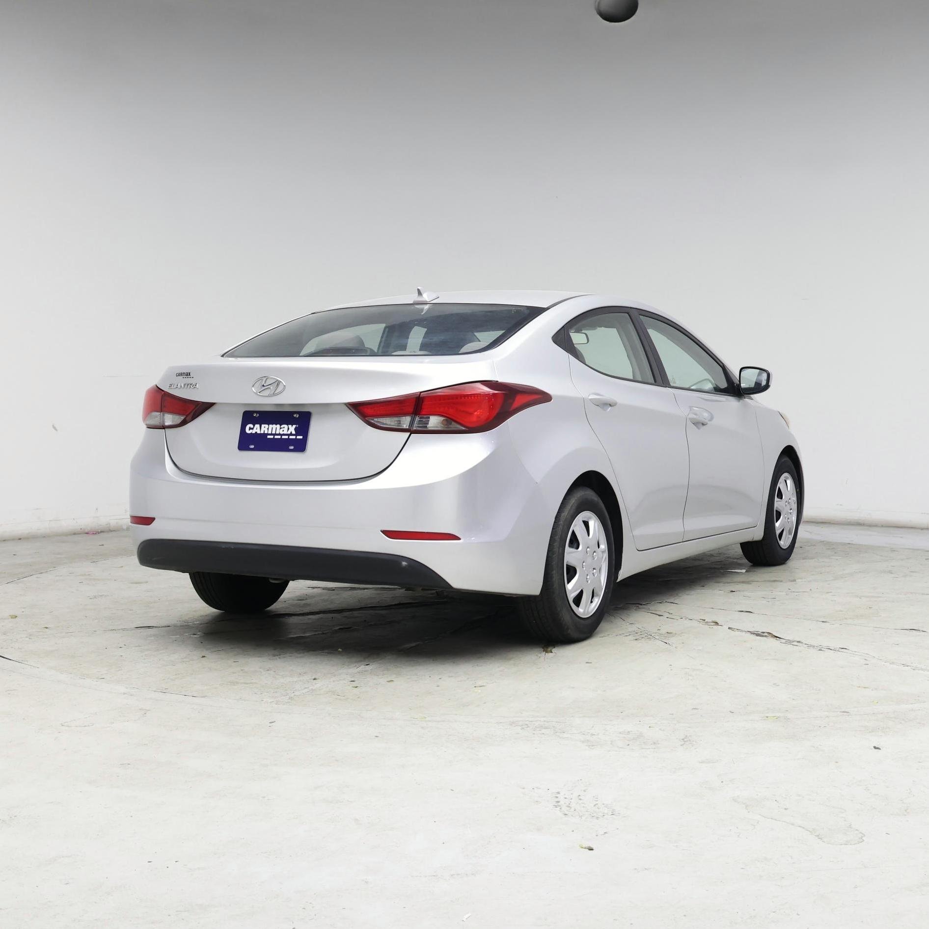 Thumbnail: 2016 Hyundai Elantra - 8