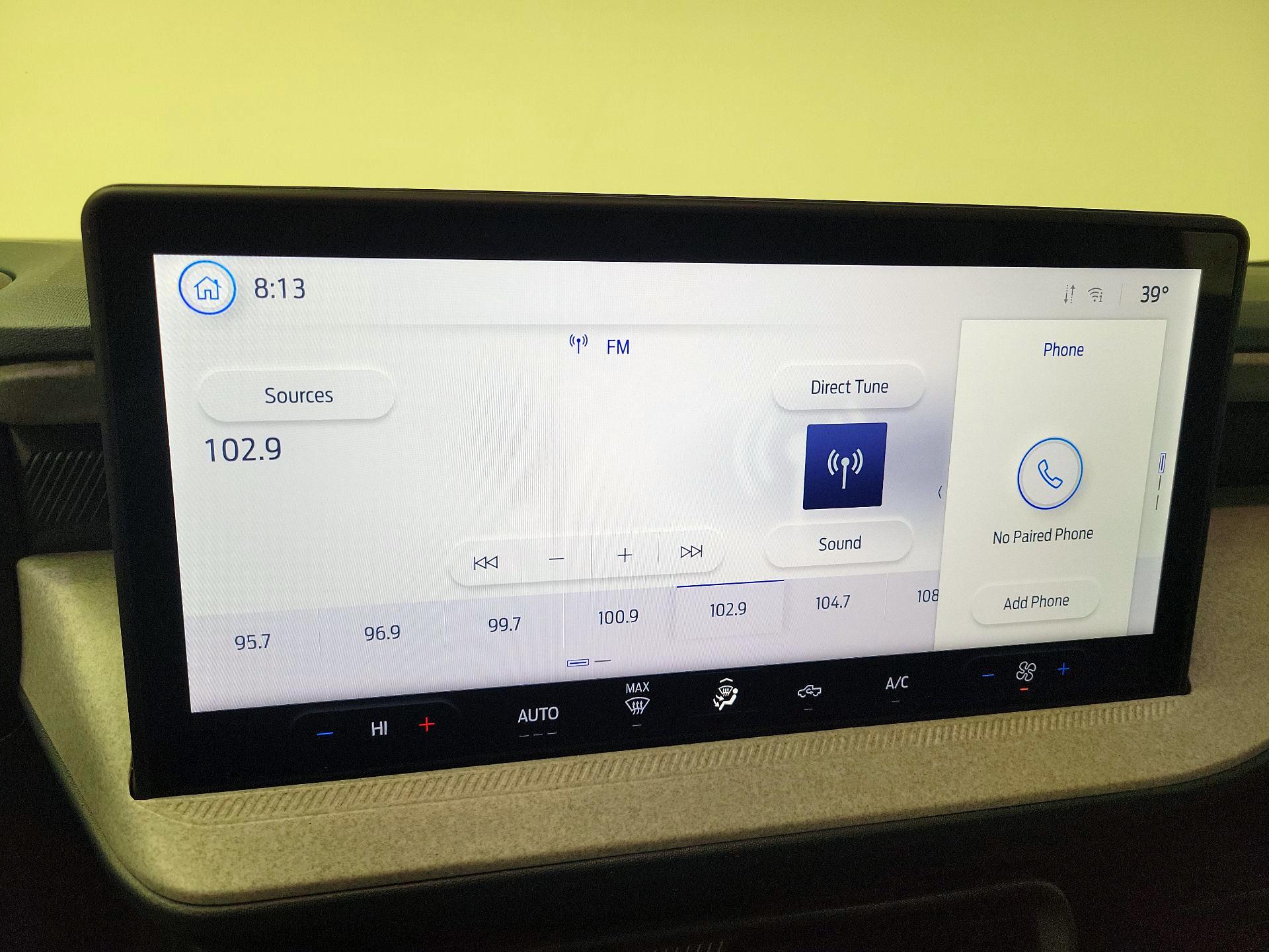 Thumbnail: 2025 Ford Maverick - 15