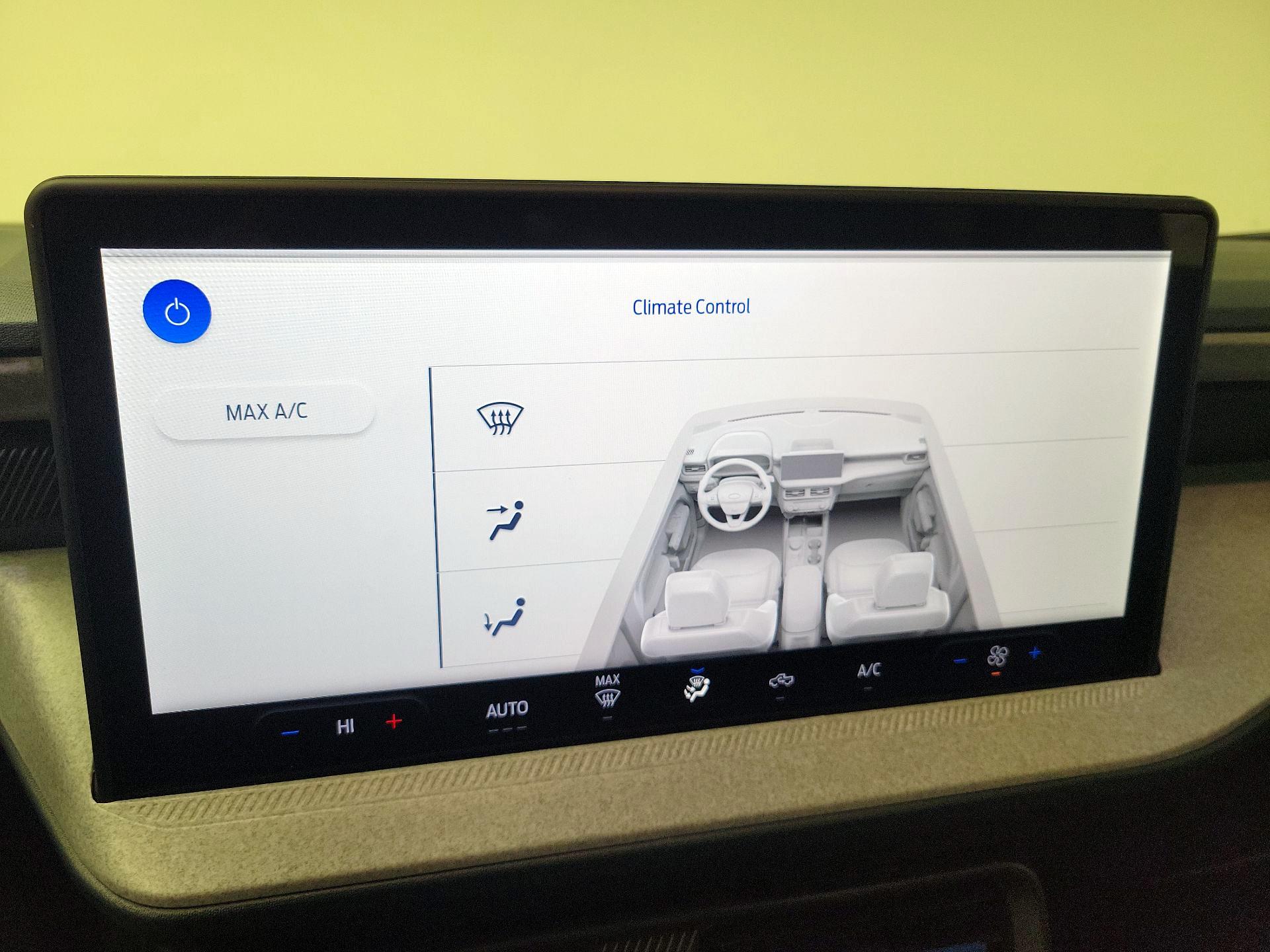 Thumbnail: 2025 Ford Maverick - 16