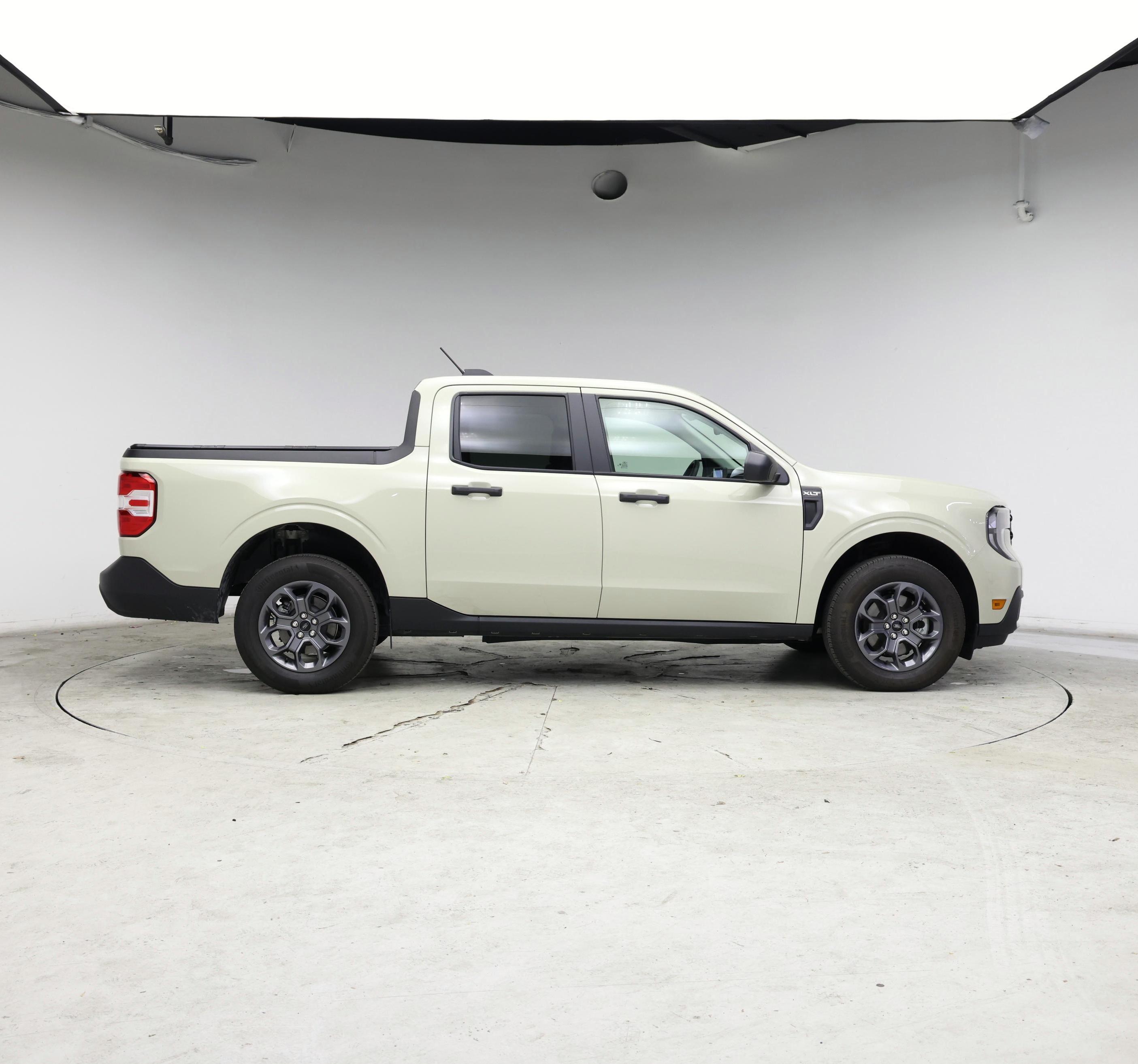 Thumbnail: 2025 Ford Maverick - 7