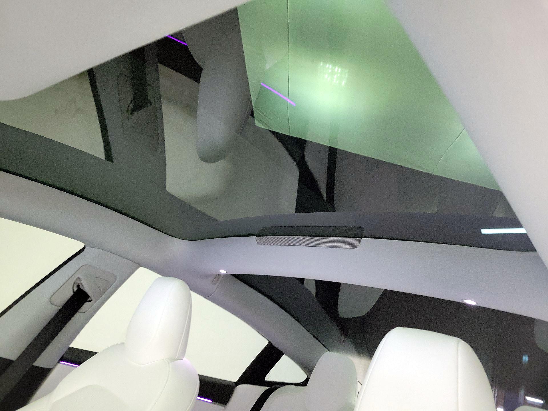 Thumbnail: 2025 Tesla Model 3 - 19