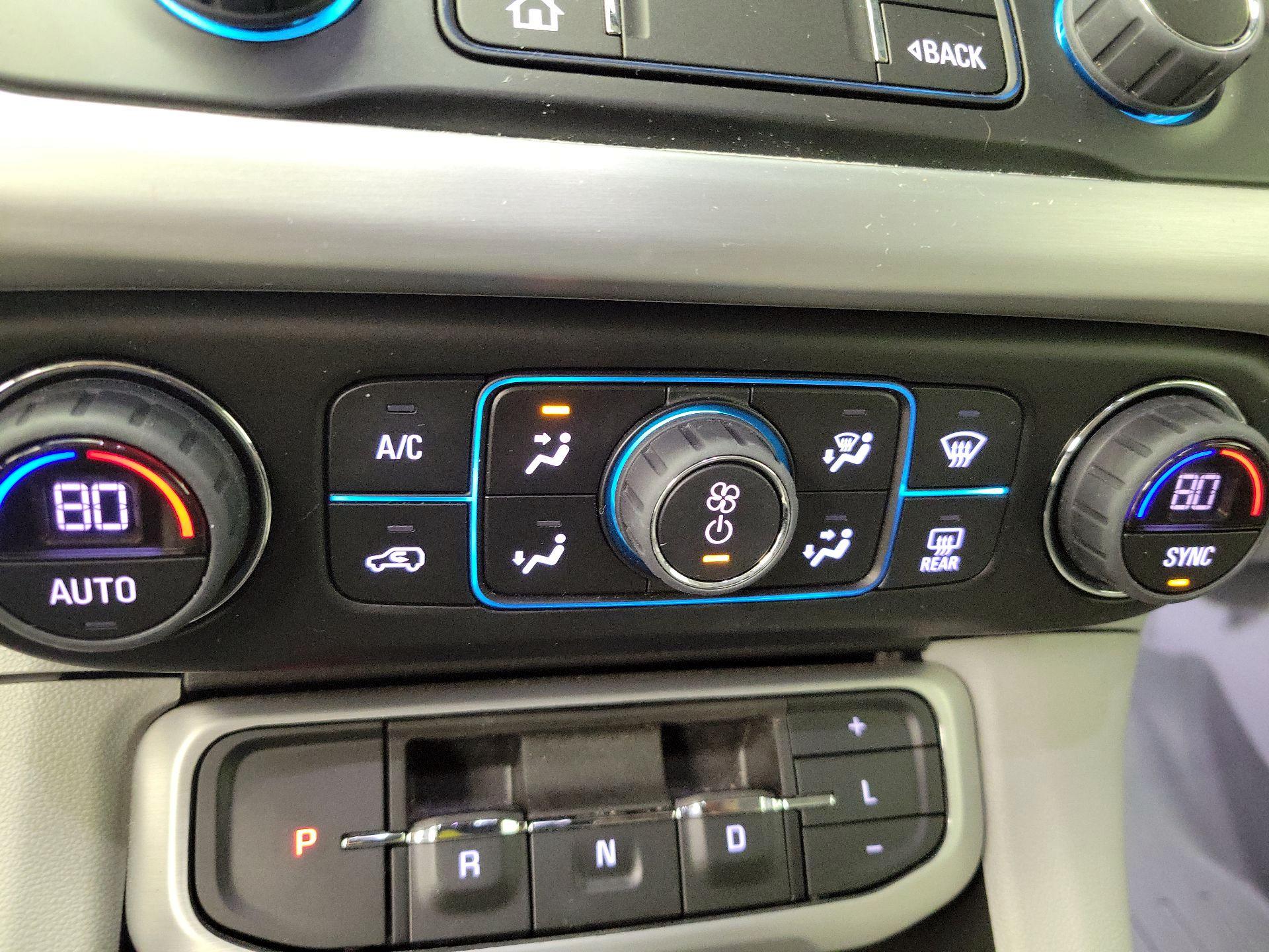 Thumbnail: 2023 GMC Acadia - 17