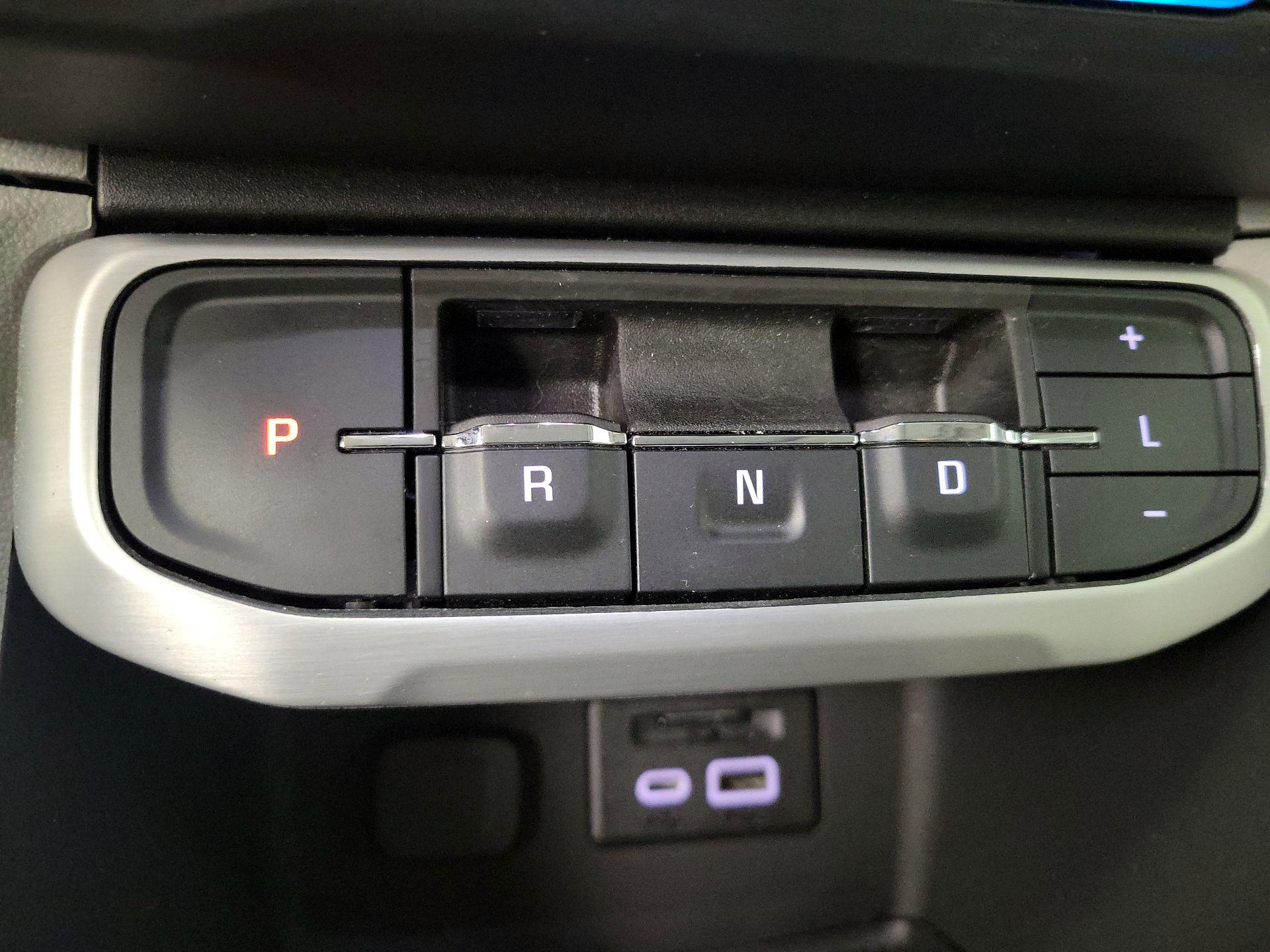 Thumbnail: 2023 GMC Acadia - 18