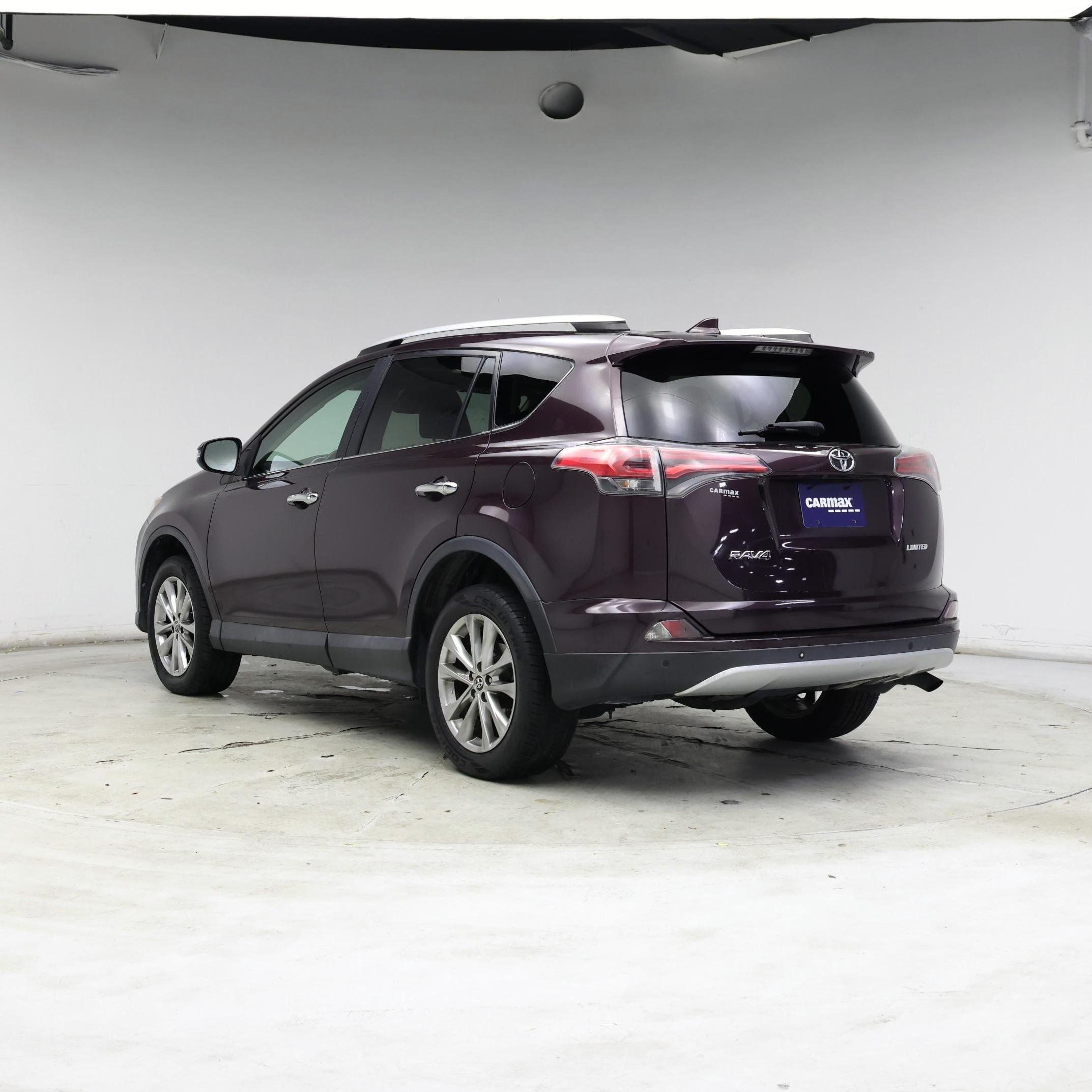 Thumbnail: 2016 Toyota RAV4 - 2