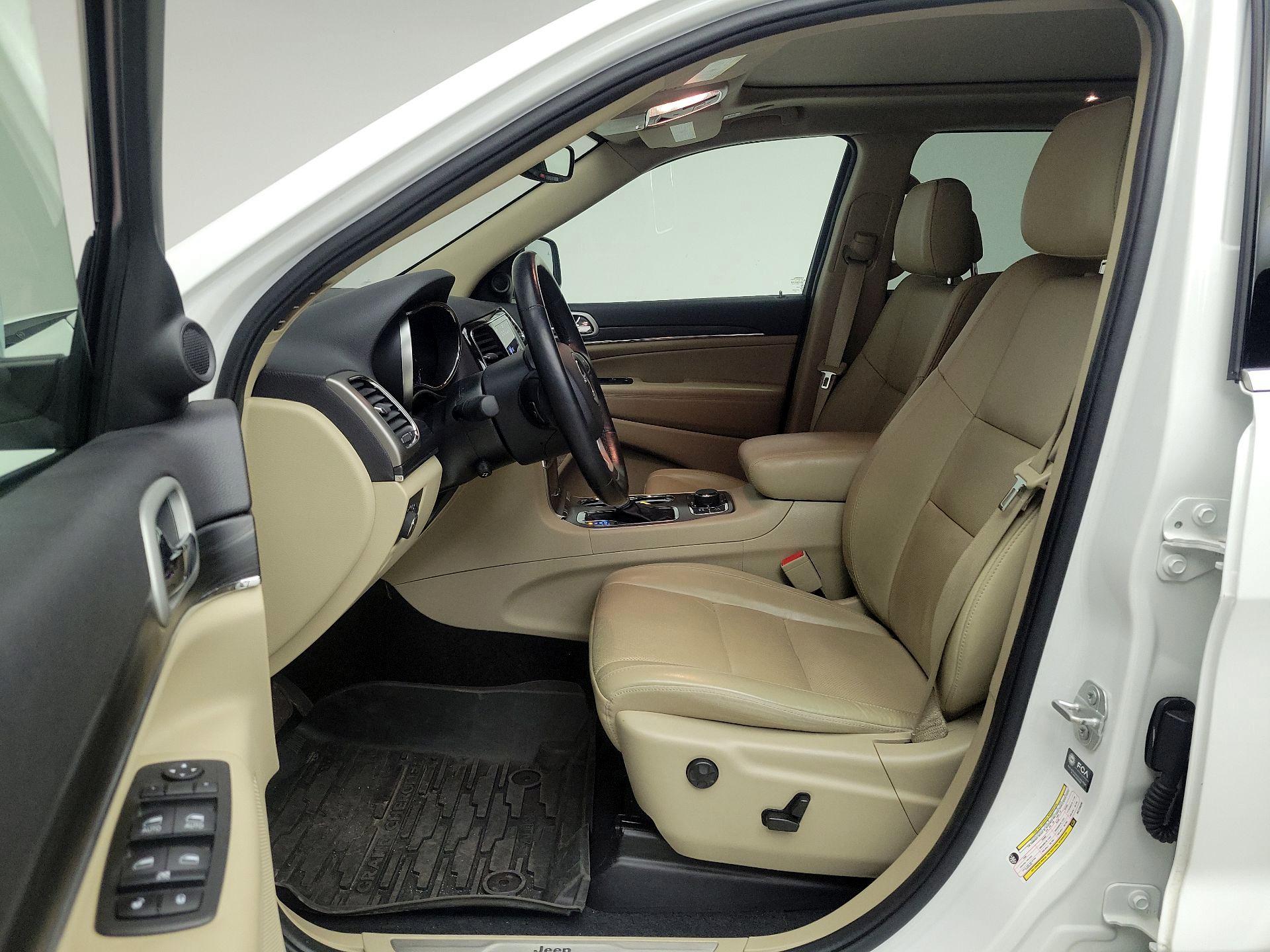 Thumbnail: 2021 Jeep Grand Cherokee - 11