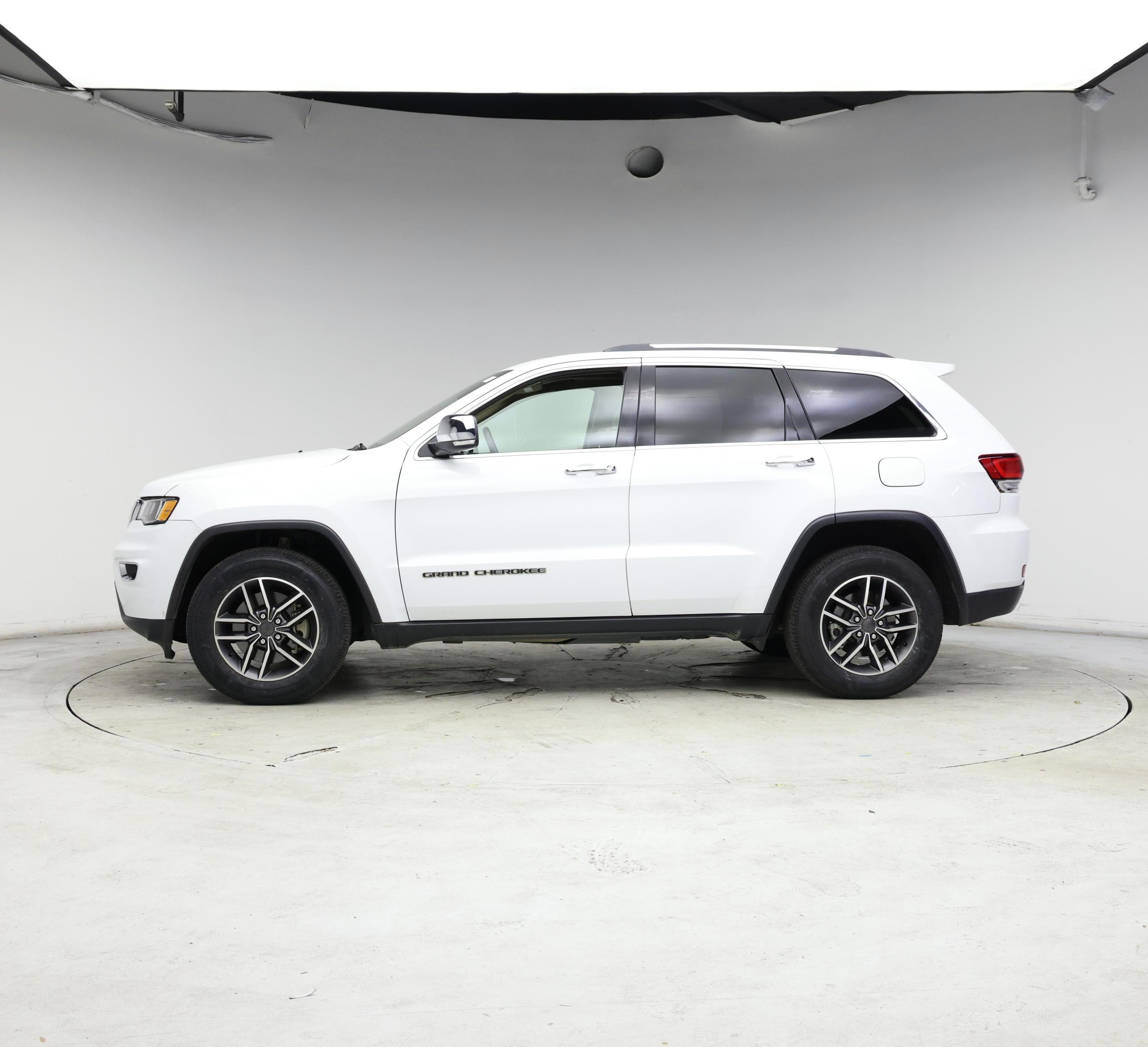 Thumbnail: 2021 Jeep Grand Cherokee - 3
