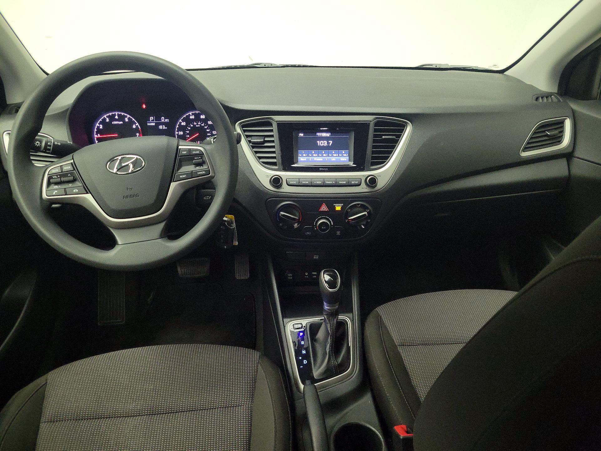 Thumbnail: 2020 Hyundai Accent - 9