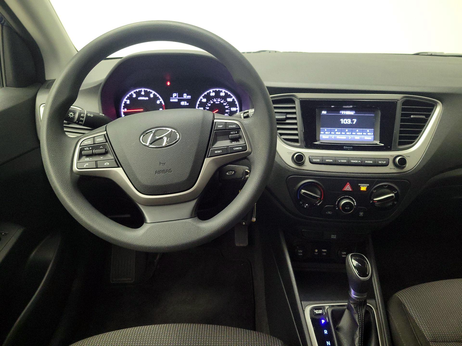 Thumbnail: 2020 Hyundai Accent - 10