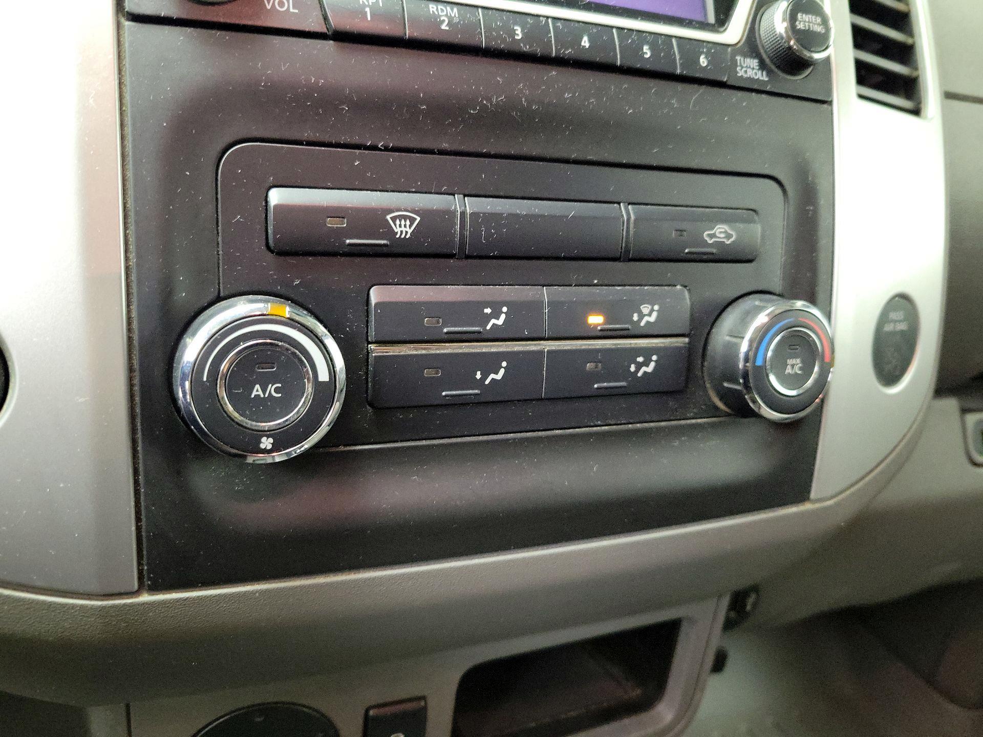 Thumbnail: 2018 Nissan Frontier - 16