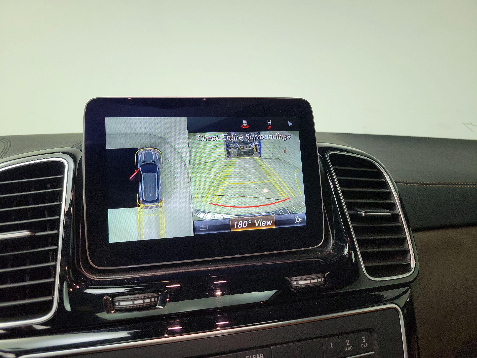 Thumbnail: 2017 Mercedes-Benz GLE - 15