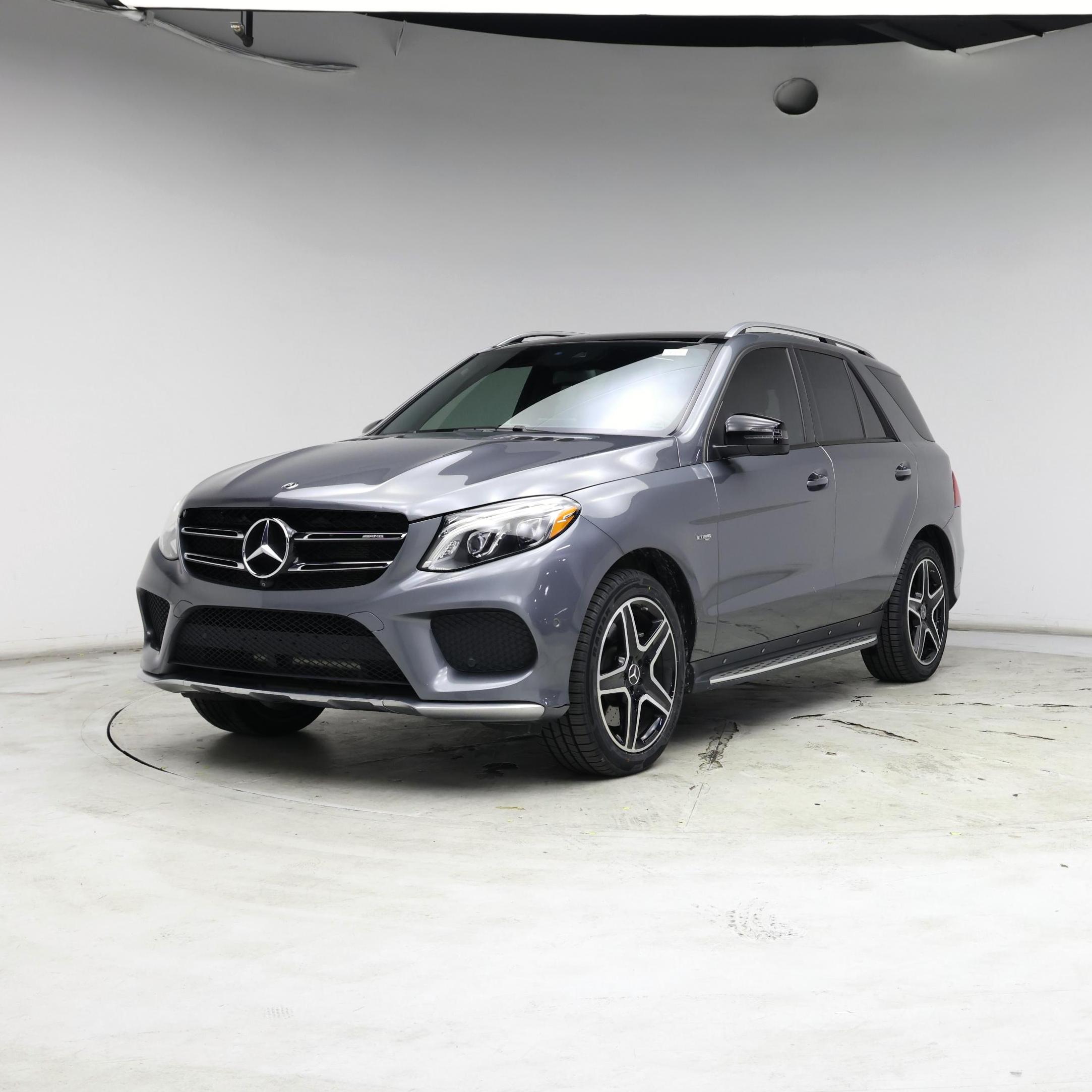 Thumbnail: 2017 Mercedes-Benz GLE - 4