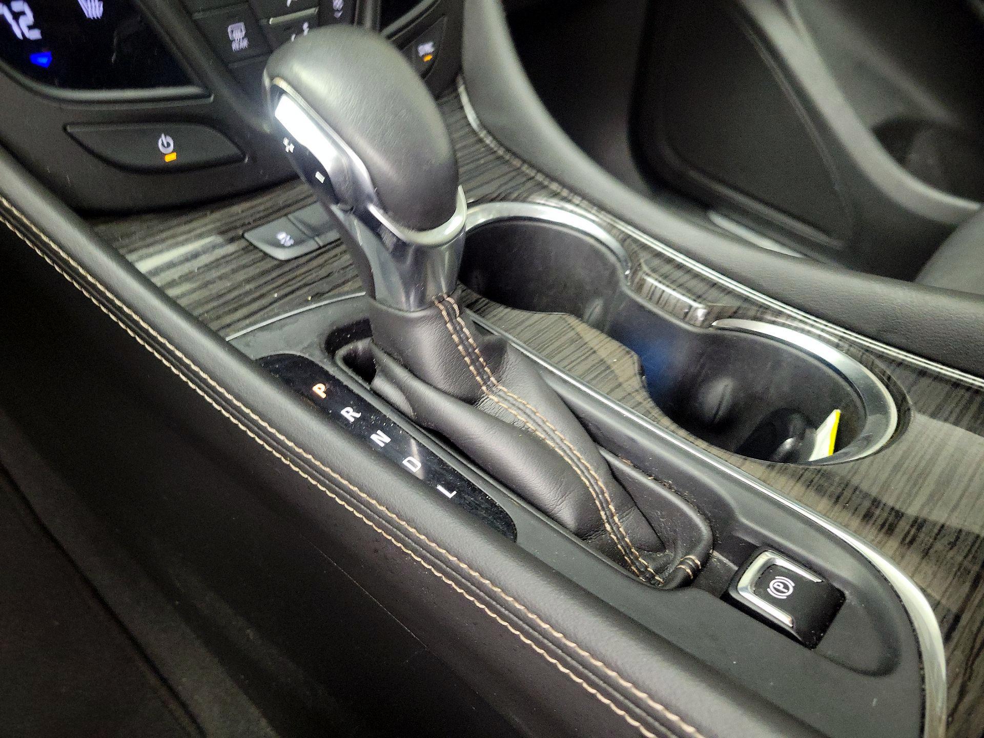 Thumbnail: 2017 Buick Envision - 17