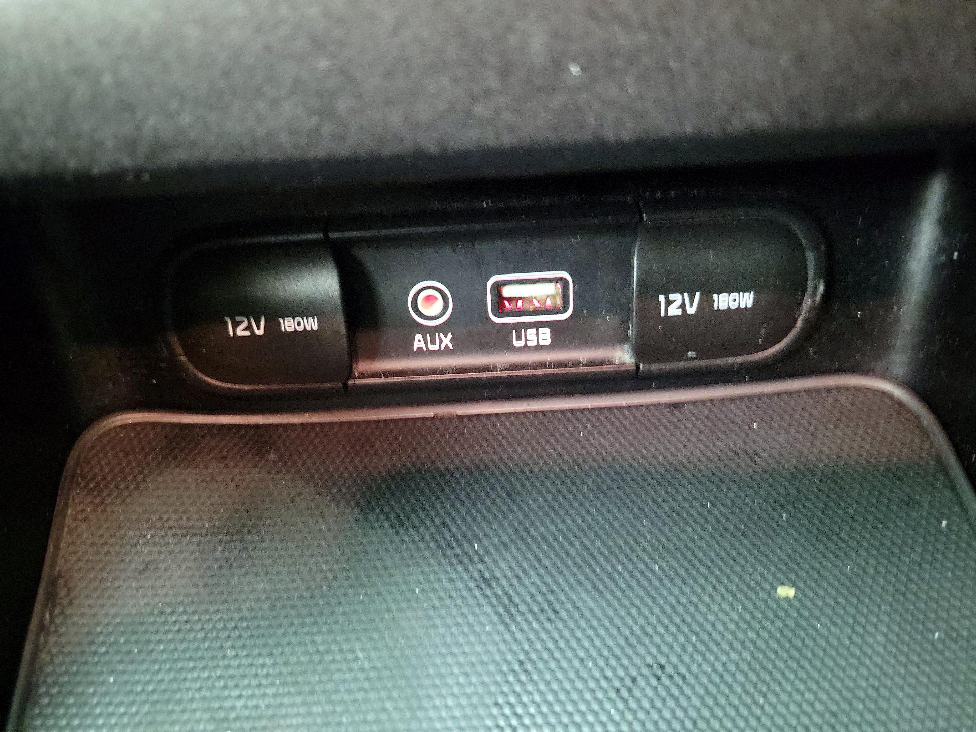 Thumbnail: 2021 Kia Forte - 18