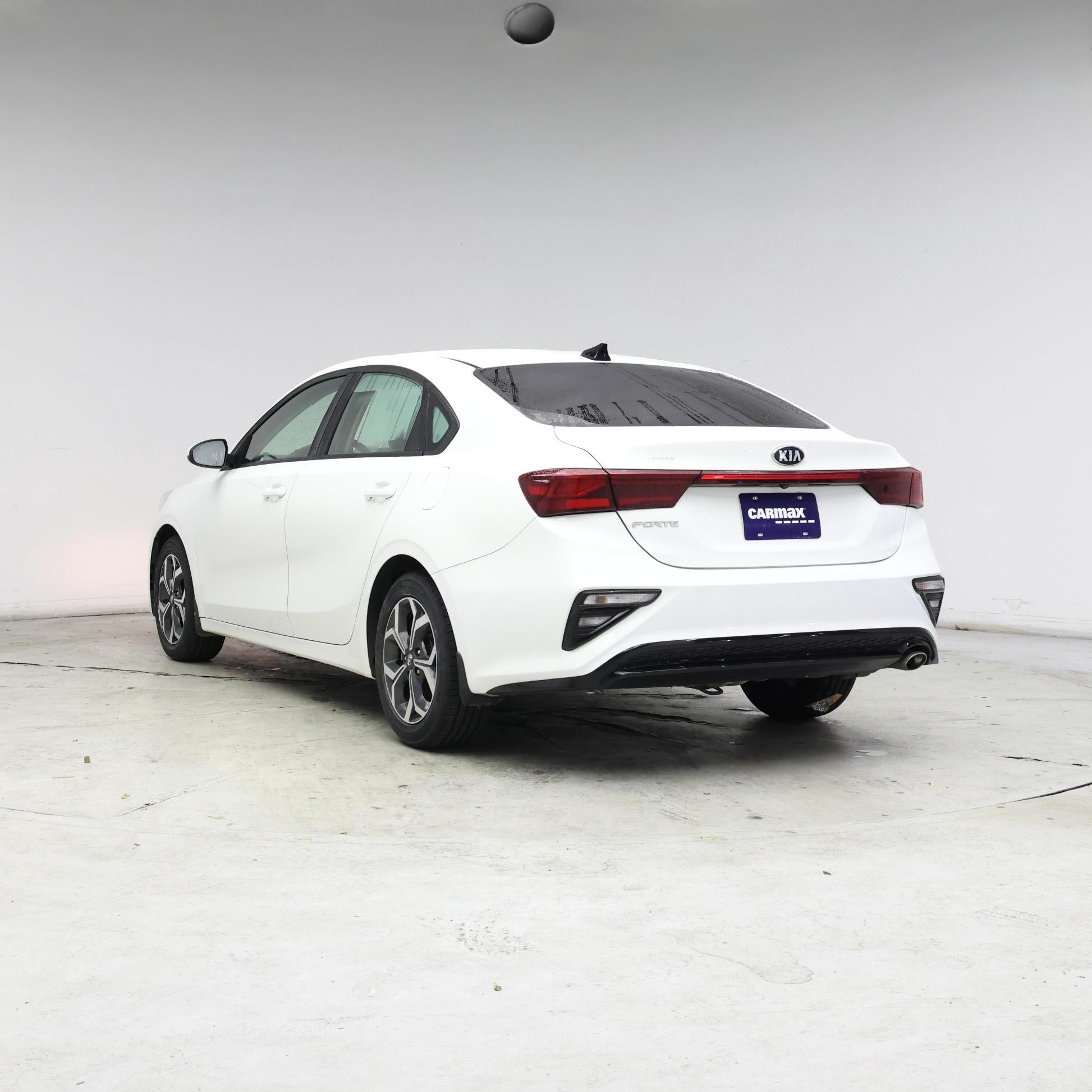 Thumbnail: 2021 Kia Forte - 2