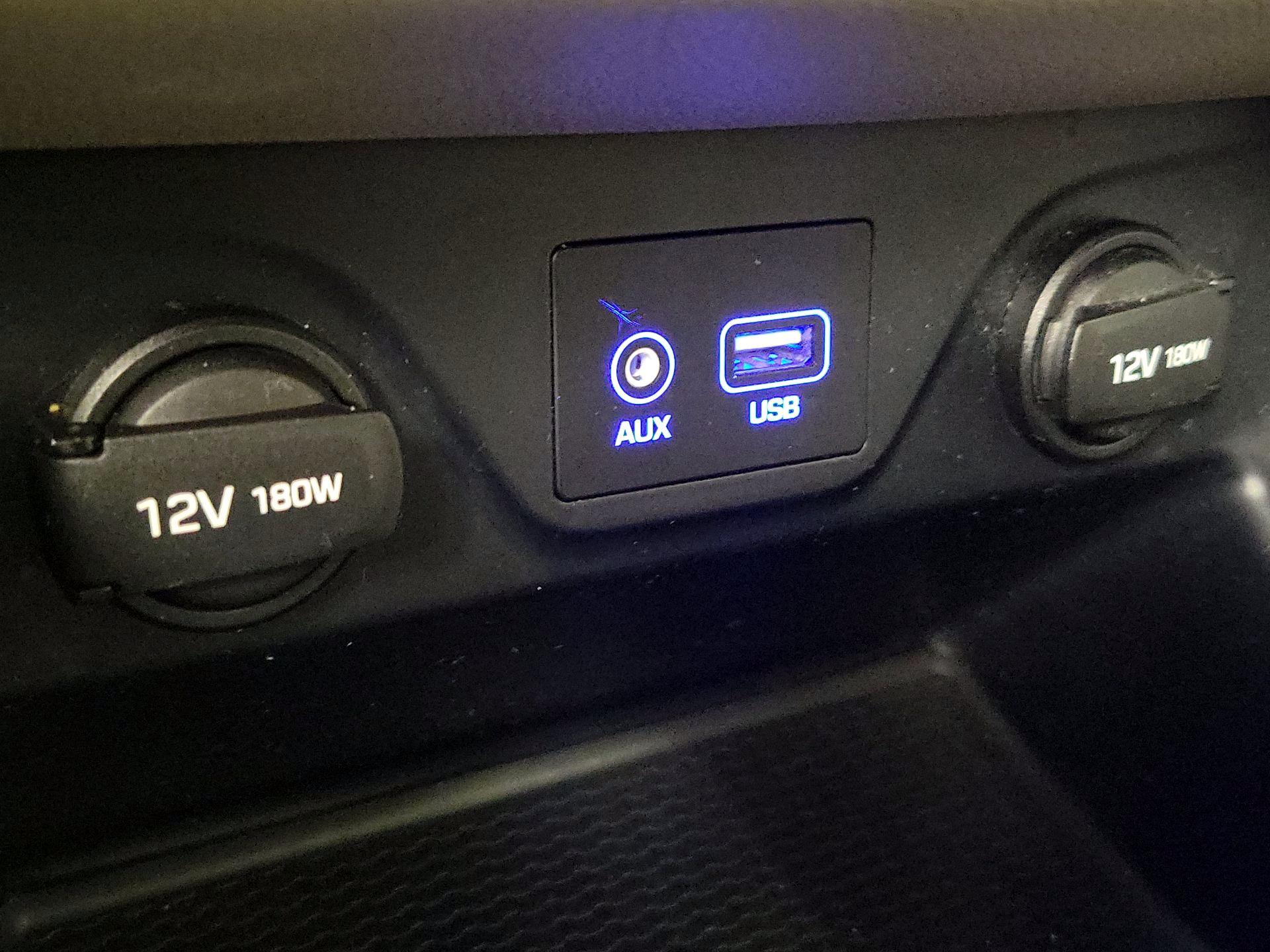 Thumbnail: 2016 Hyundai Tucson - 18