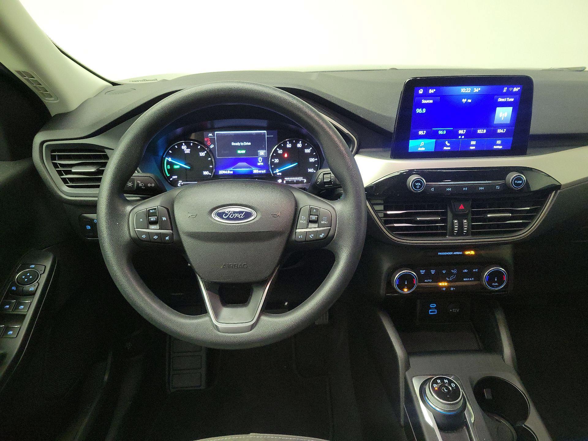 Thumbnail: 2022 Ford Escape - 10