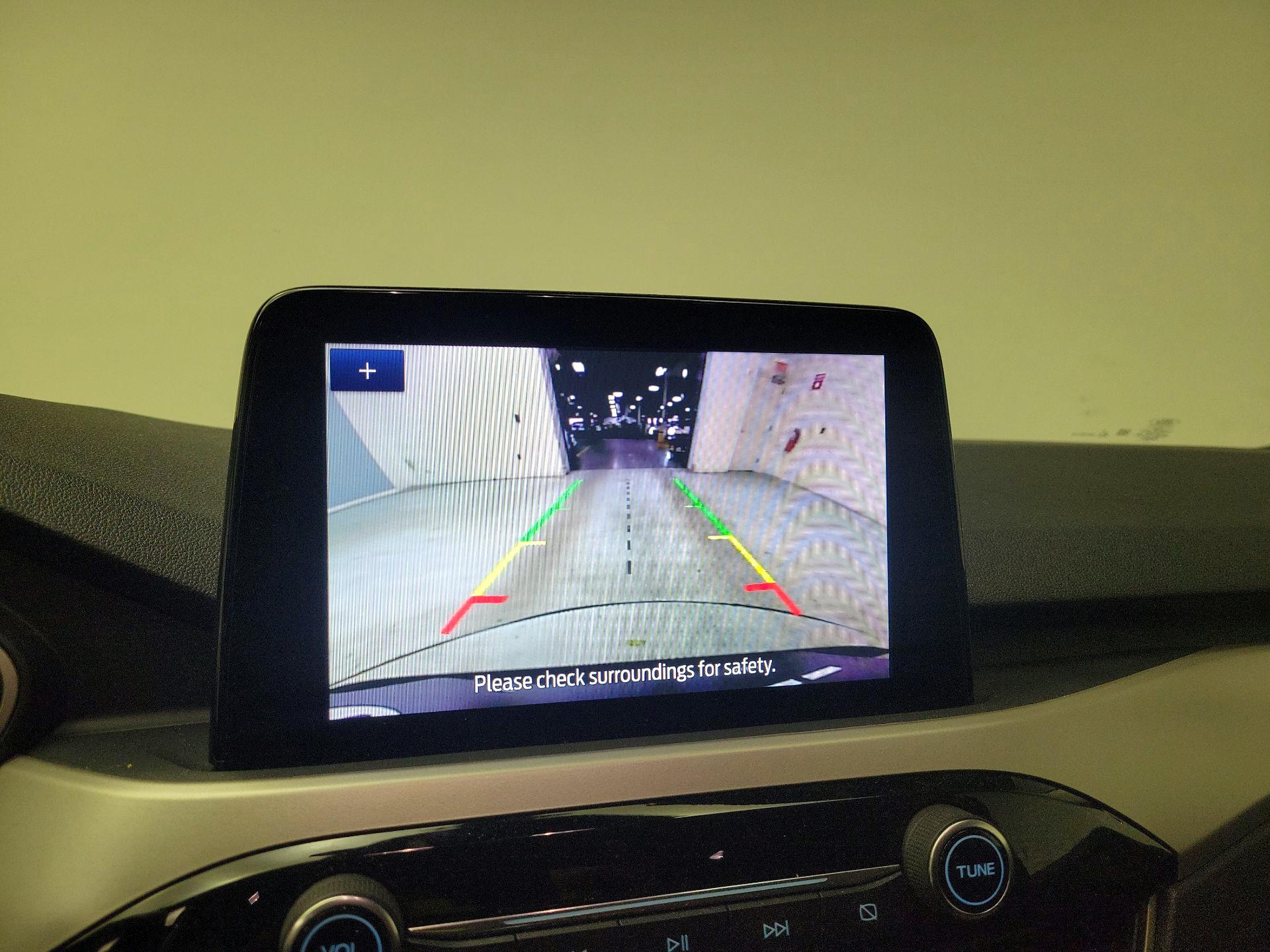 Thumbnail: 2022 Ford Escape - 14