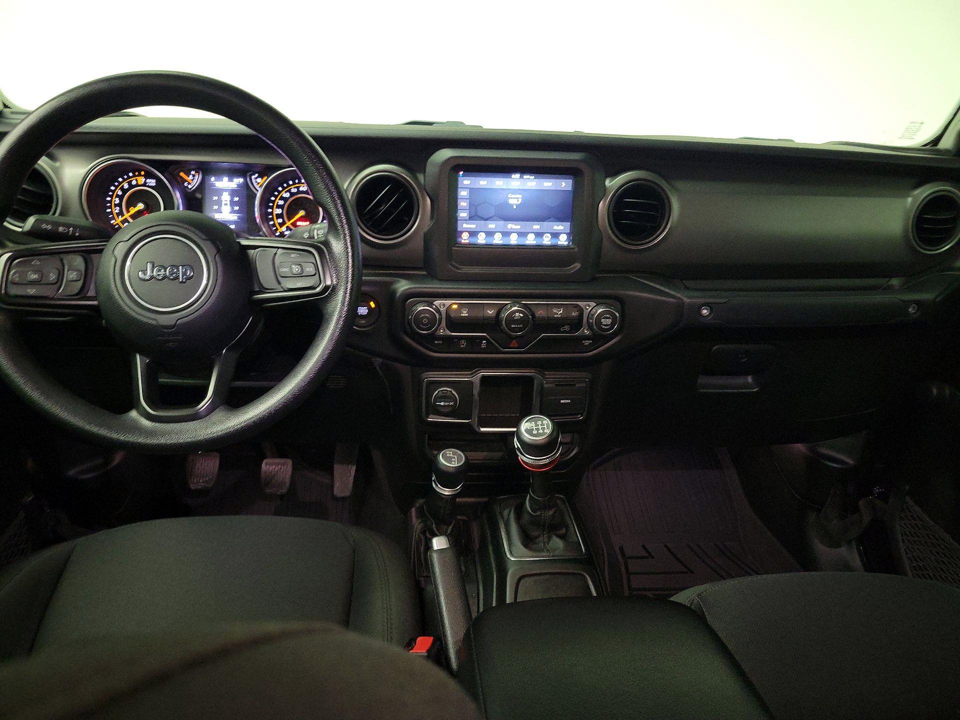 Thumbnail: 2022 Jeep Gladiator - 9