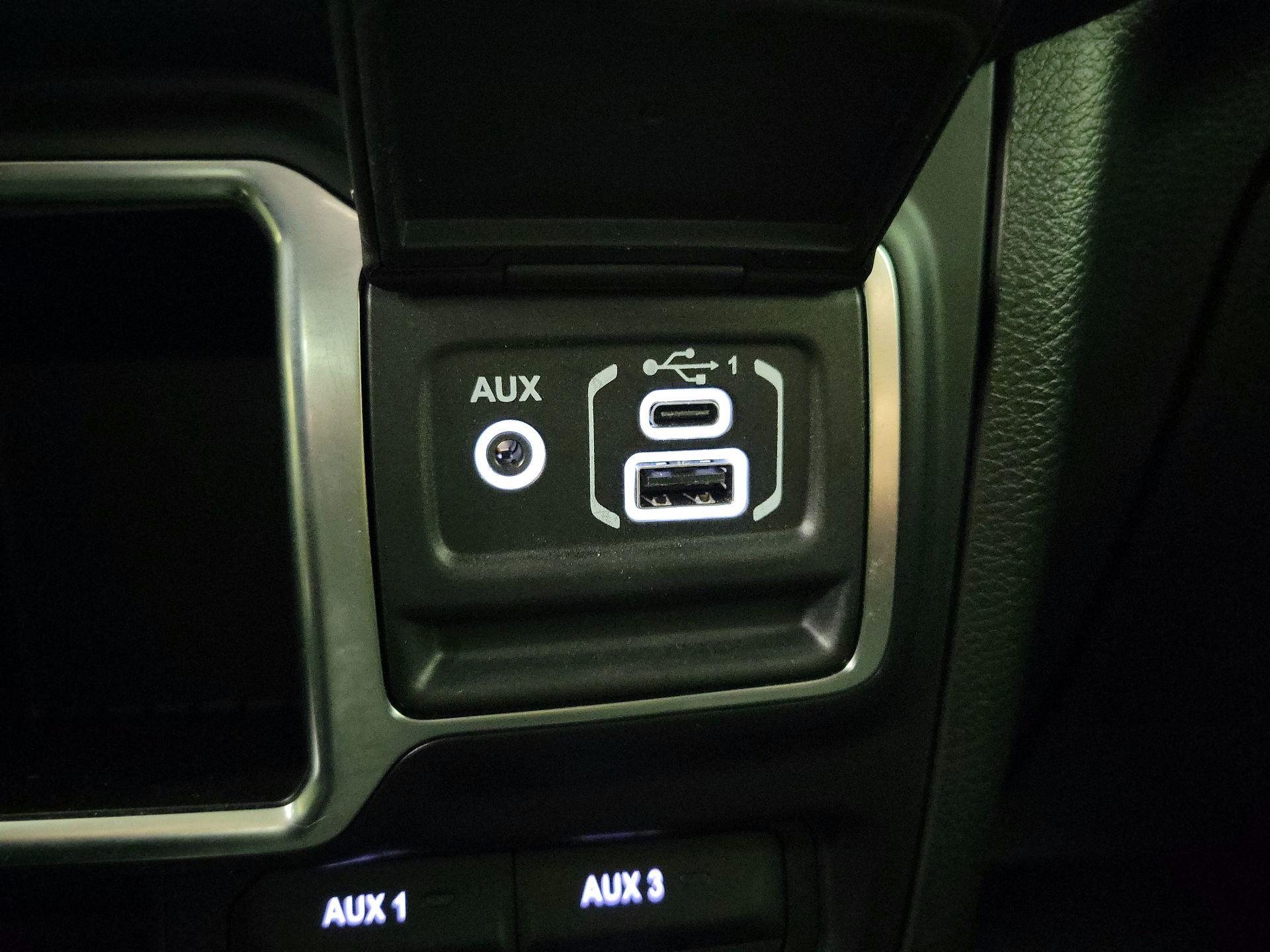 Thumbnail: 2022 Jeep Gladiator - 18