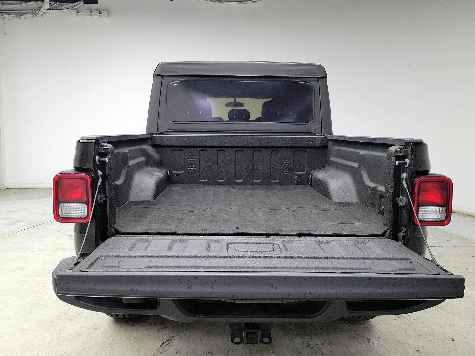 Thumbnail: 2022 Jeep Gladiator - 20