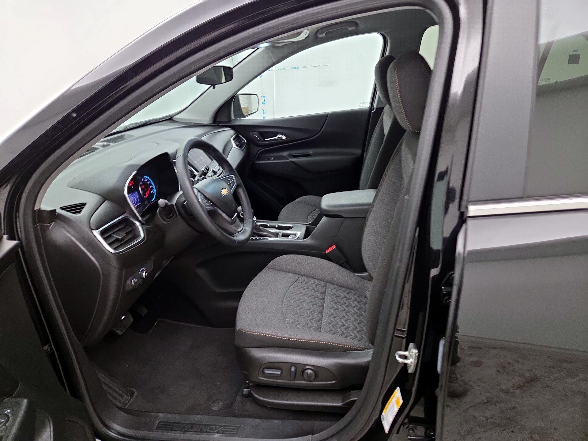 Thumbnail: 2023 Chevrolet Equinox - 11