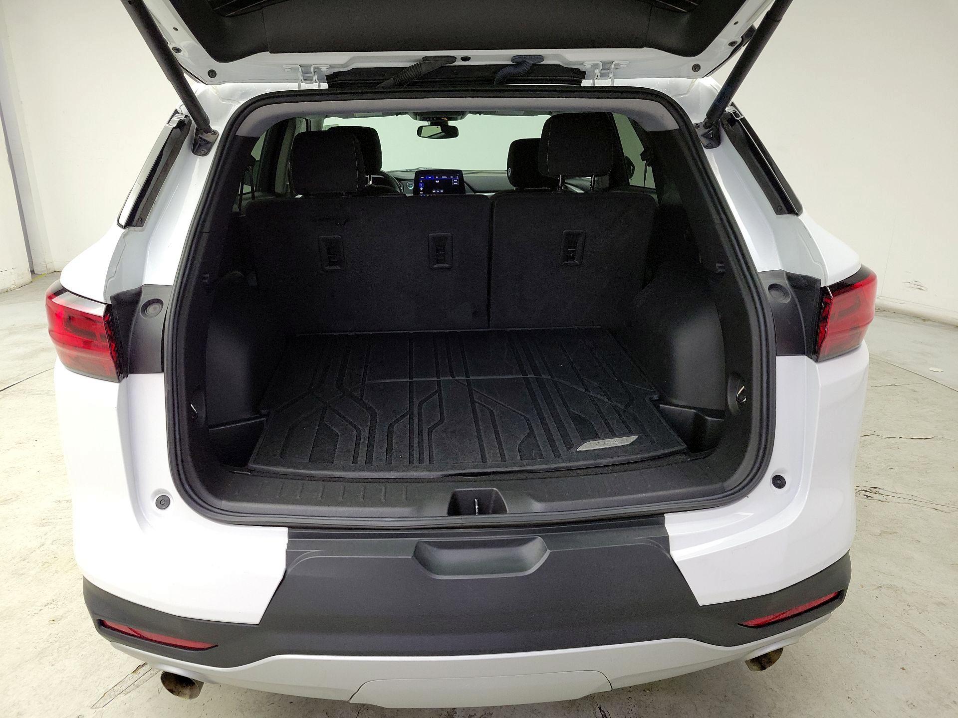 Thumbnail: 2023 Chevrolet Blazer - 20