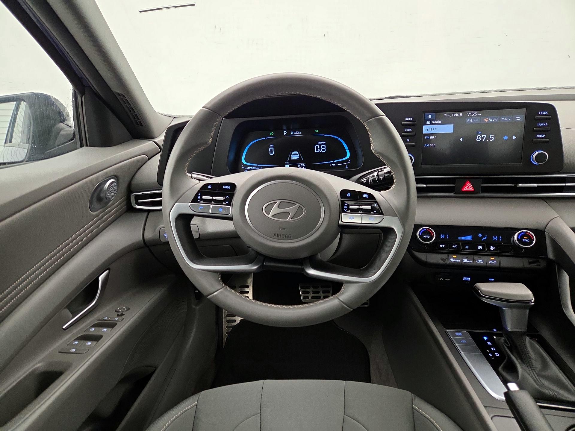 Thumbnail: 2025 Hyundai Elantra - 10