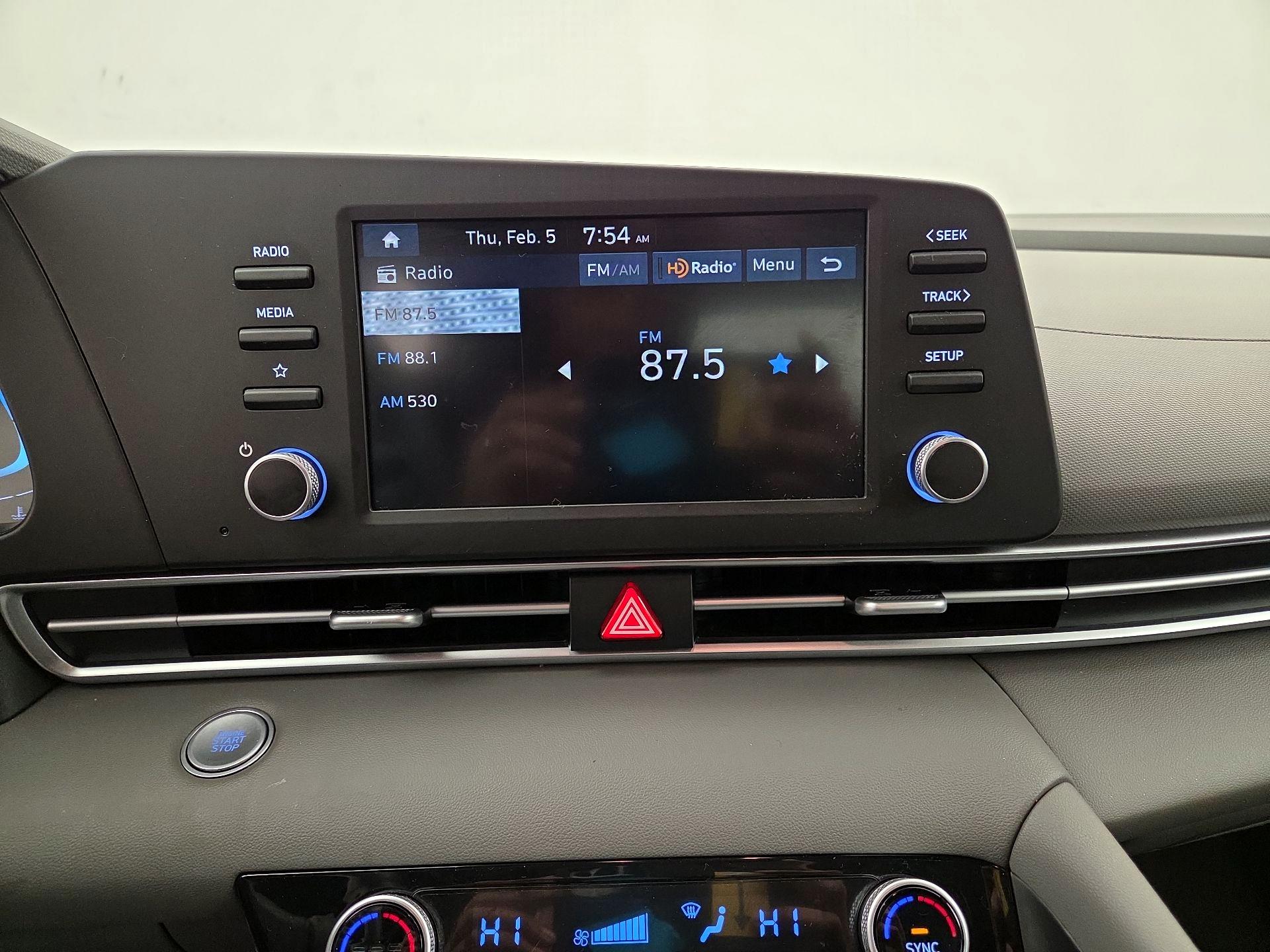 Thumbnail: 2025 Hyundai Elantra - 15