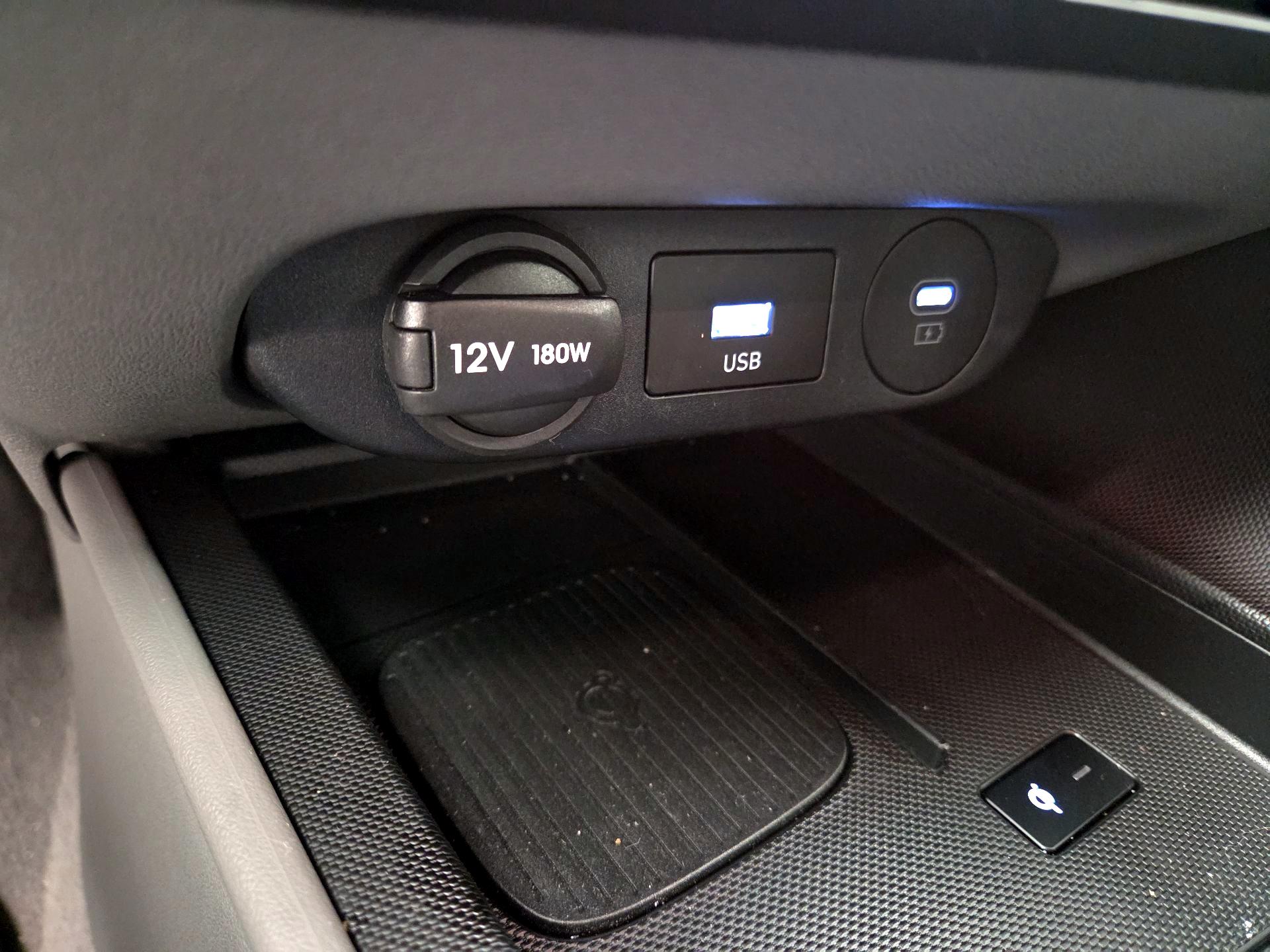 Thumbnail: 2025 Hyundai Elantra - 18