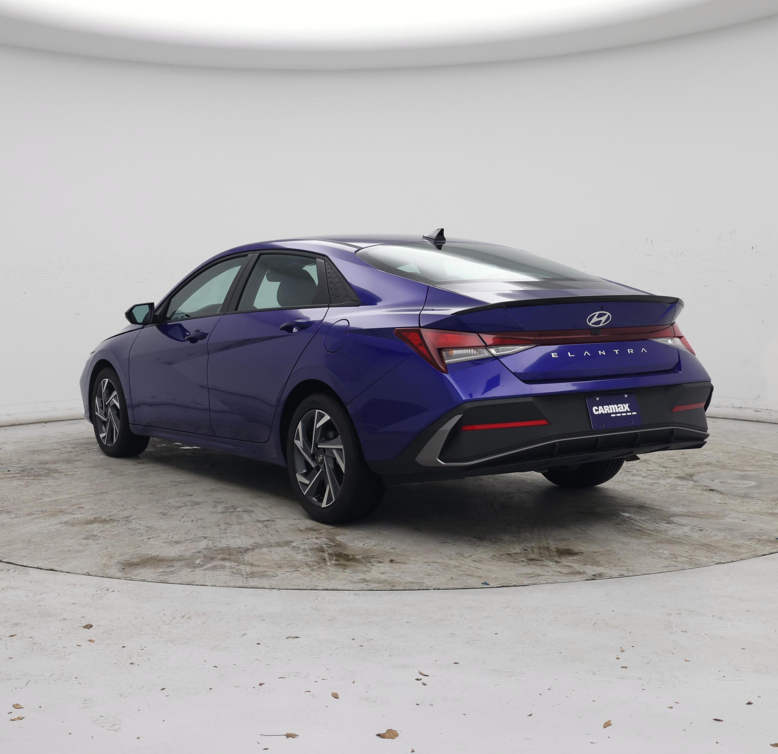 Thumbnail: 2025 Hyundai Elantra - 2