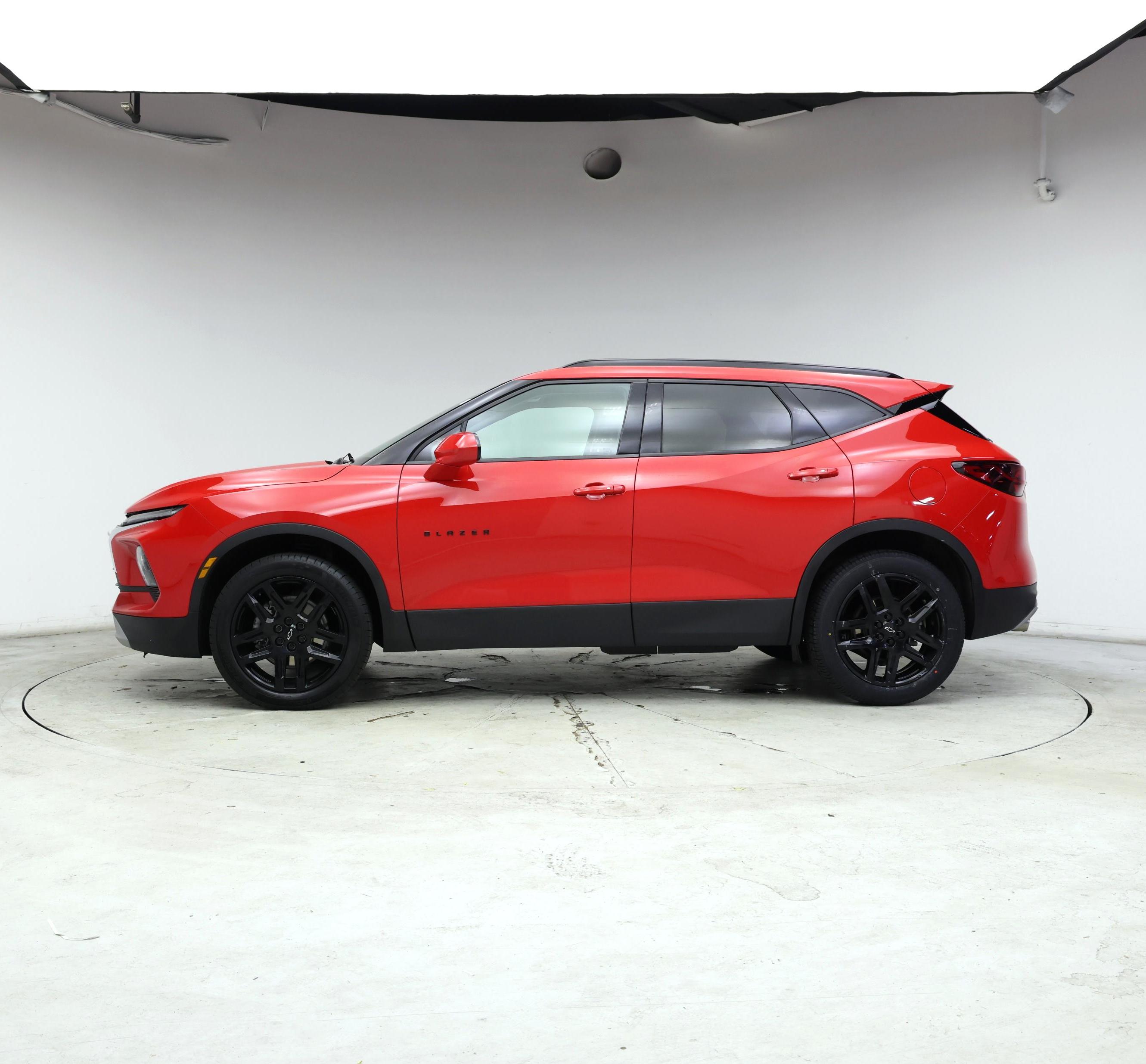 Thumbnail: 2023 Chevrolet Blazer - 3