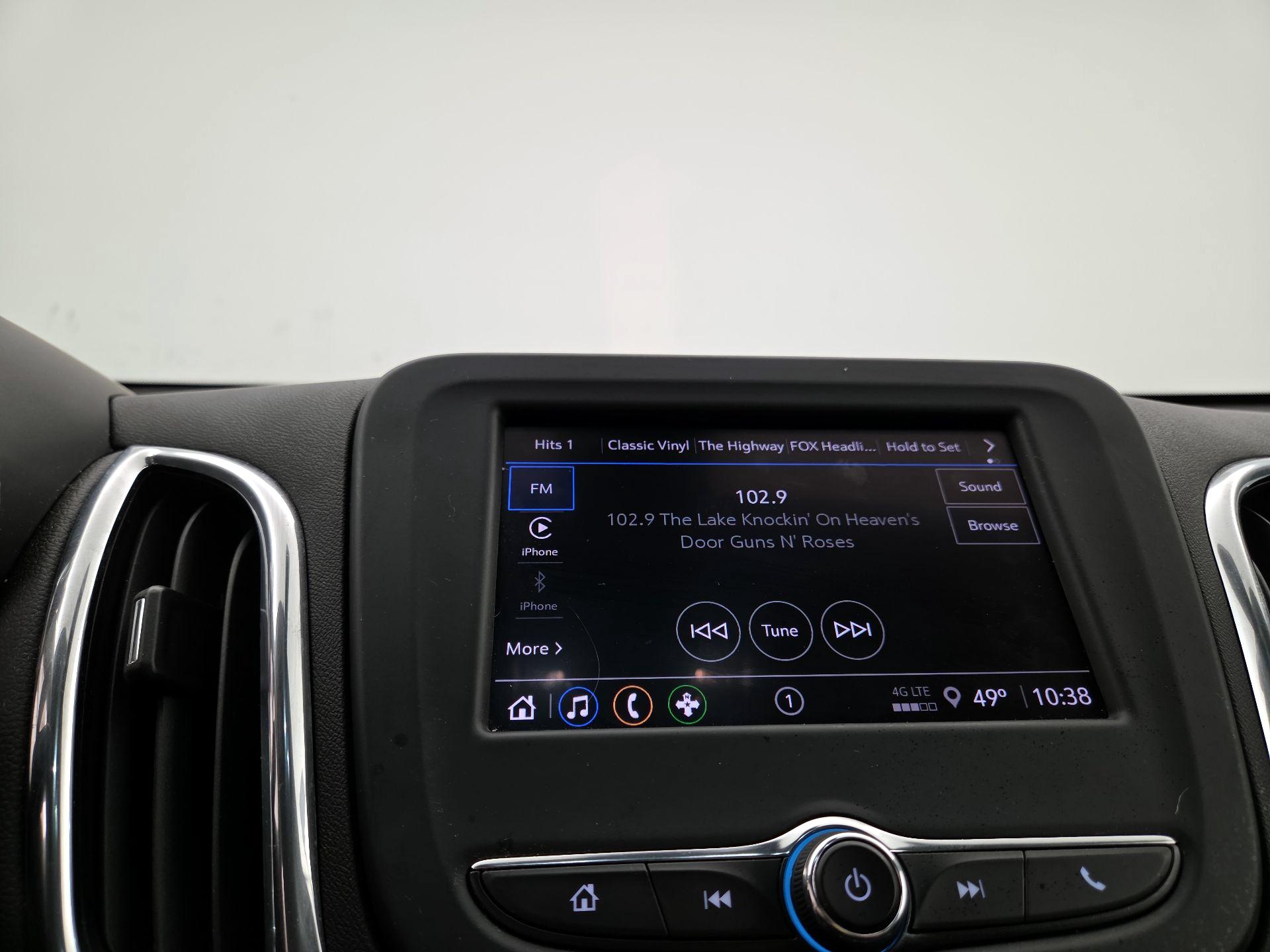 Thumbnail: 2023 Chevrolet Equinox - 15